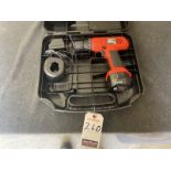 B&D 9.6V CORDLESS DRILL W/ BATTERY, CHARGER & CASE