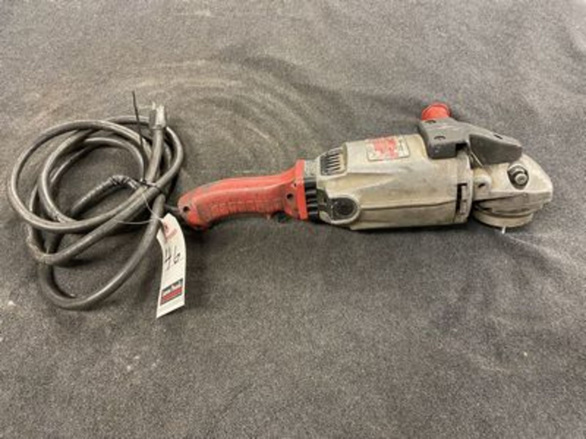 MILWAUKEE H.D. ELEC. GRINDER/SANDER