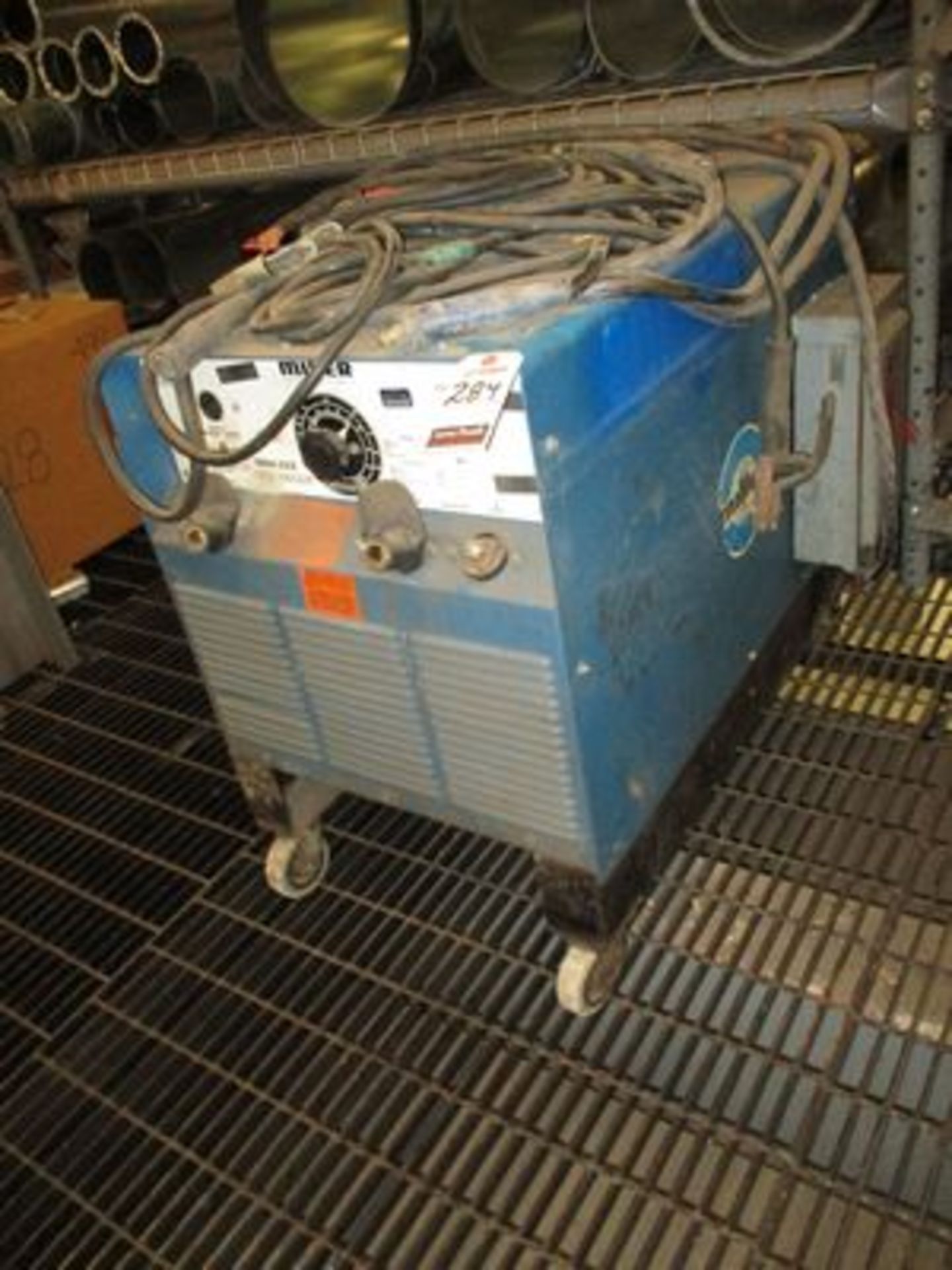 MILLER PORT. DC ARC WELDER, 200 AMPS, 3 PH., M/N SRH-222