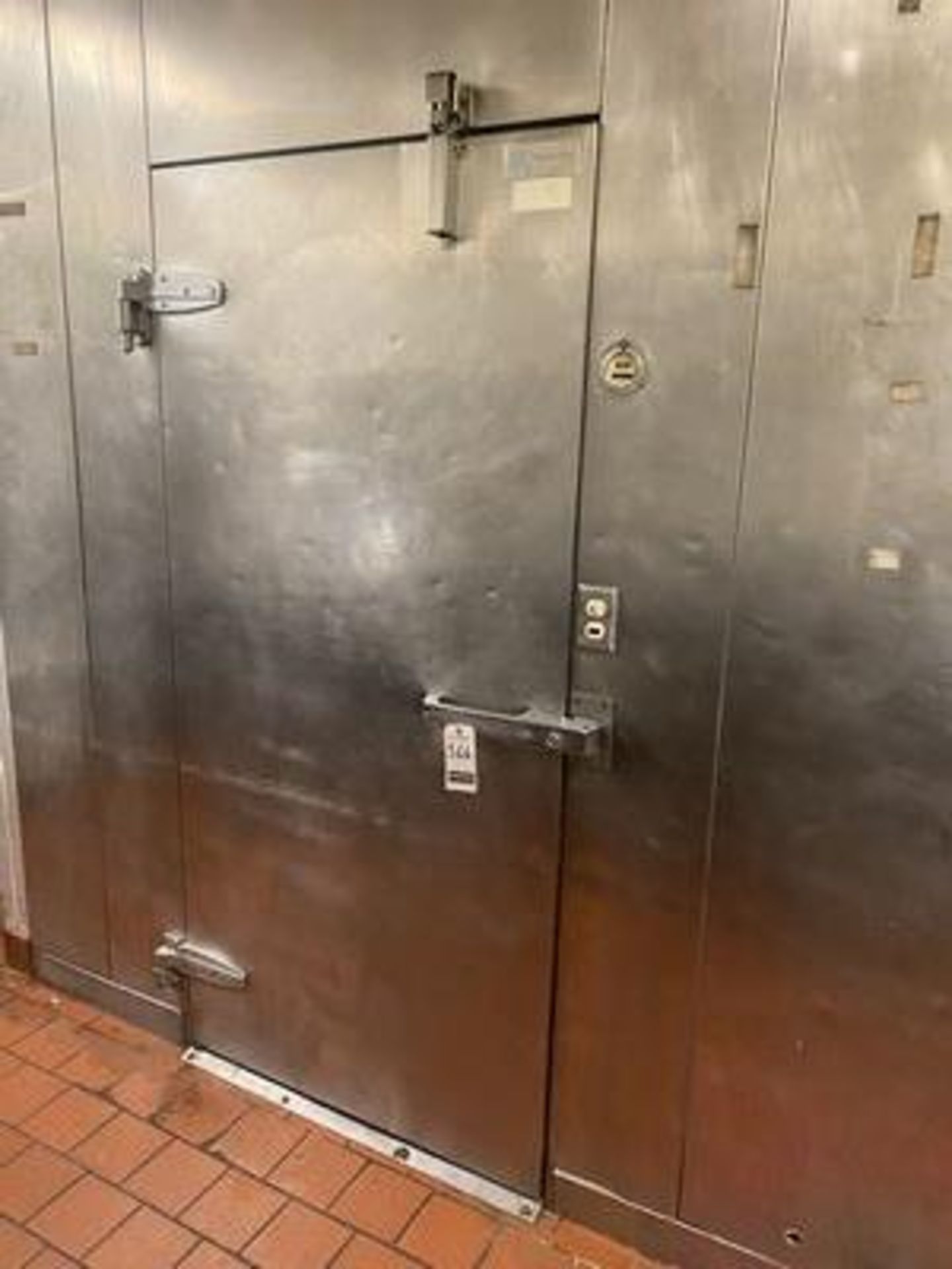 6'X13'X9' PORT. WALK-IN FREEZER W/ BLOWER & COMPRESSOR