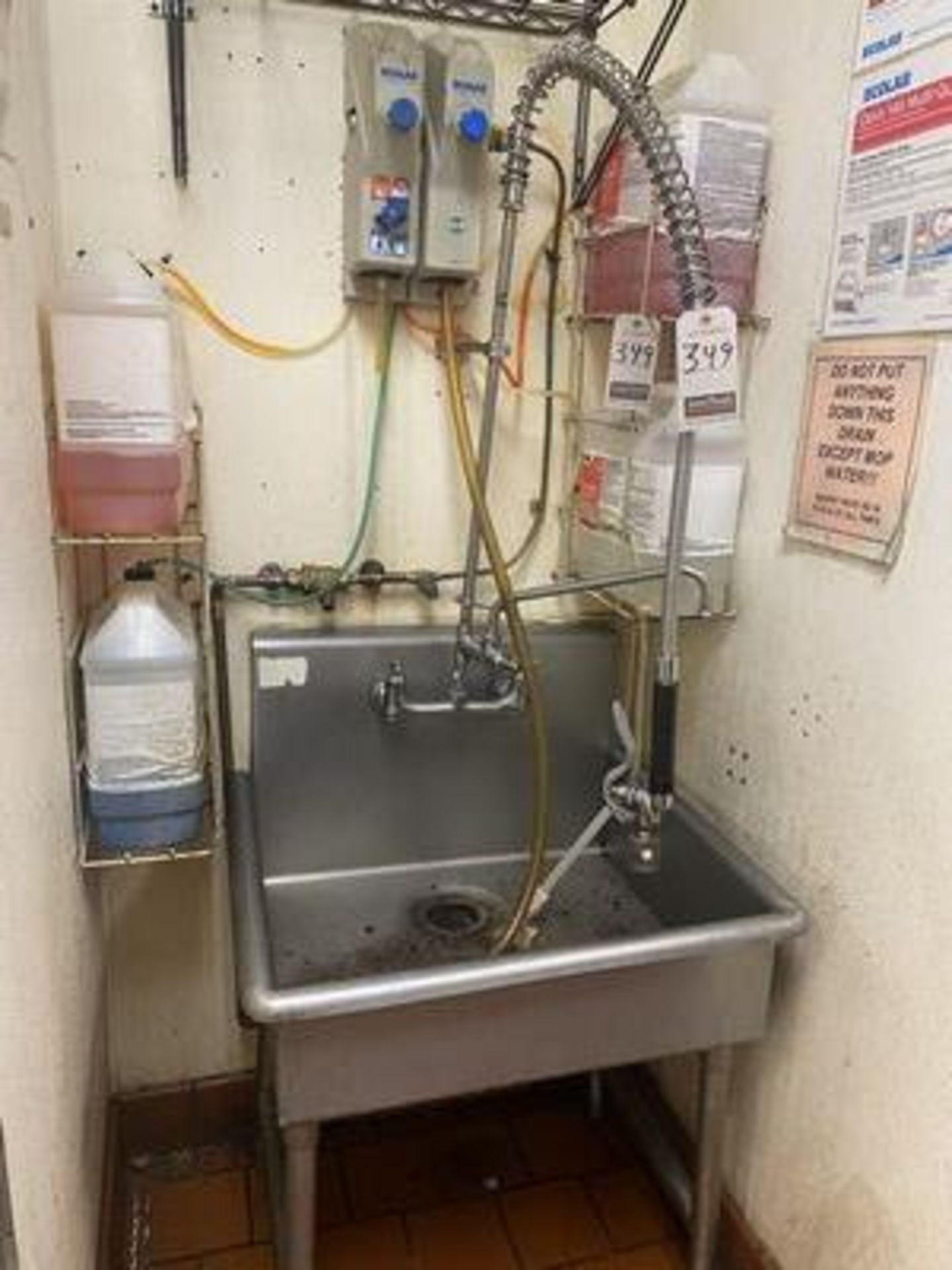 24" S.S. SINK W/ RINSE FAUCET