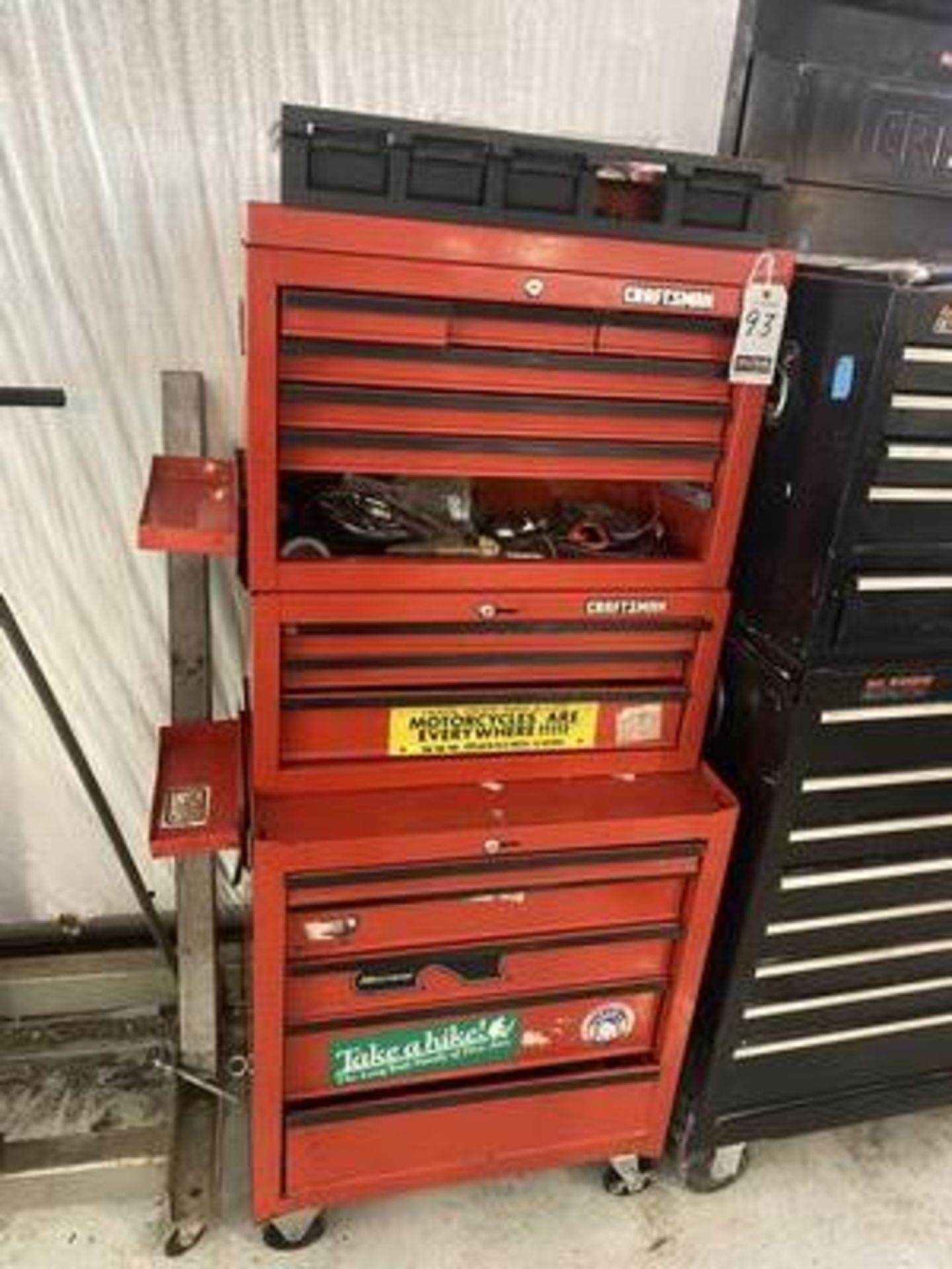 CRAFTSMAN 13D PORT. TOOLBOX W/ WRENCHES, SOCKETS, ETC.