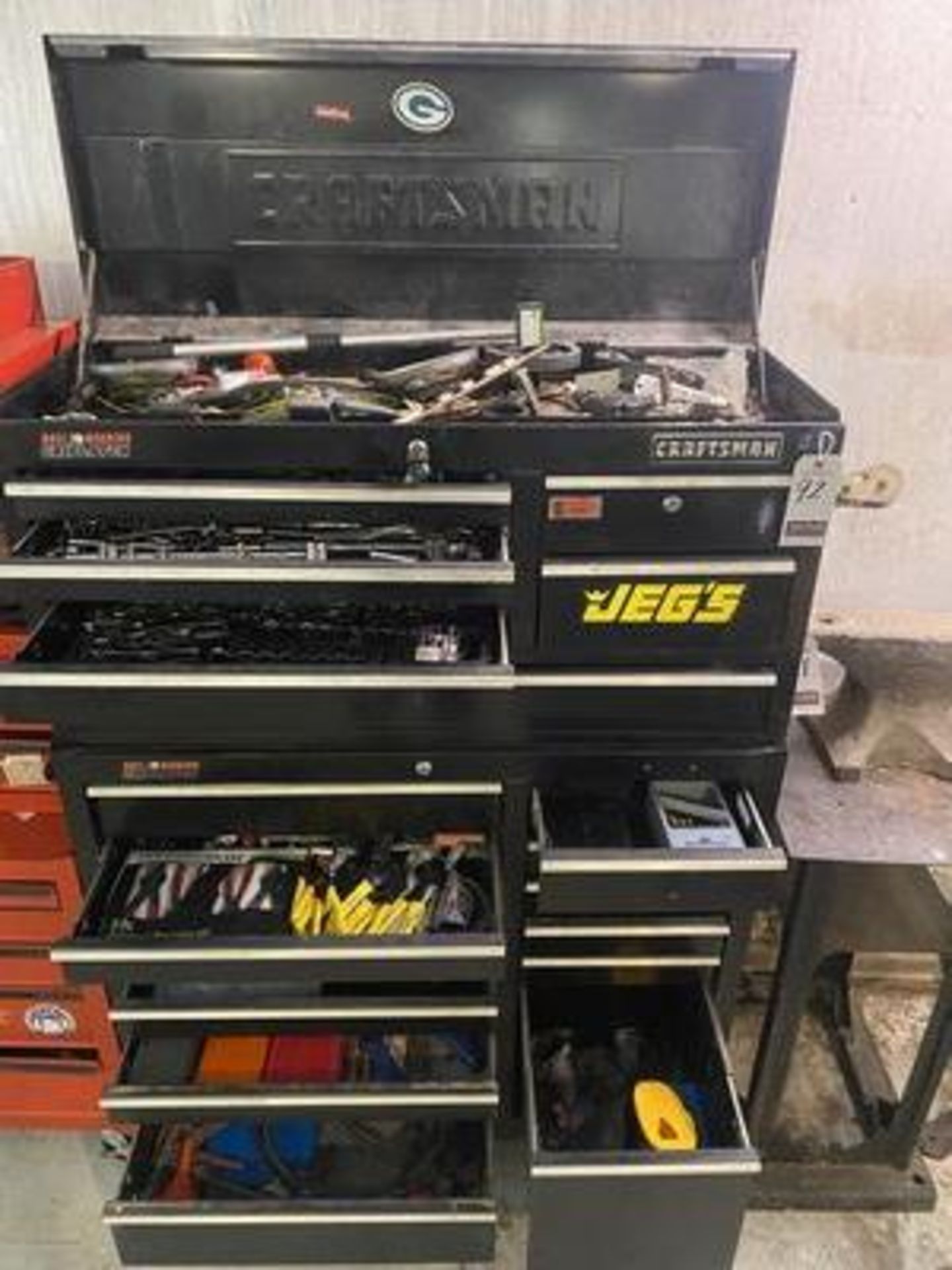 CRAFTSMAN 21D PORT. BALL BEARING TOOLBOX W/ WRENCHES, SOCKETS, ETC. - Image 2 of 2