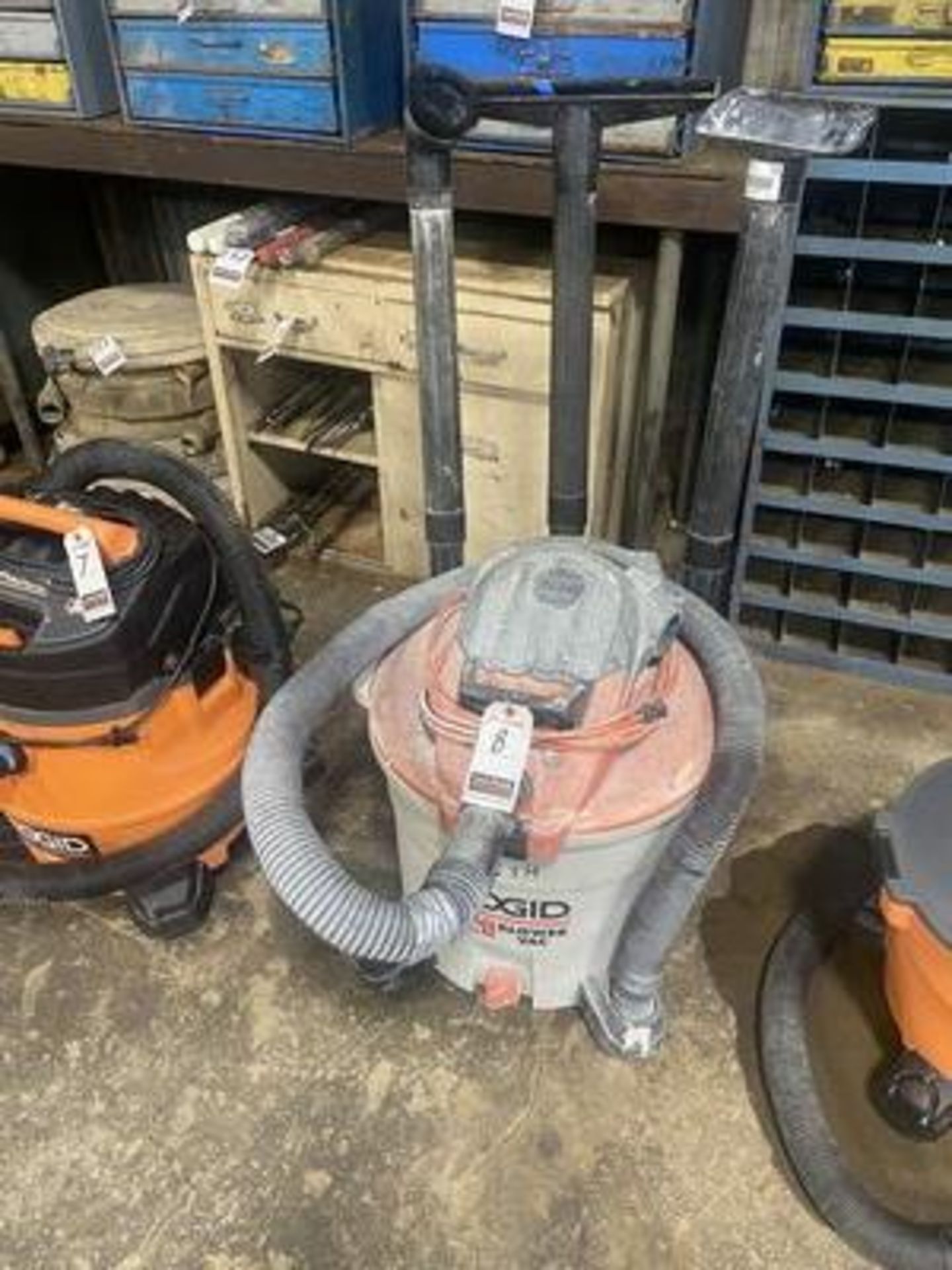 RIDGID 16-GAL. PORT. WET/DRY VAC.