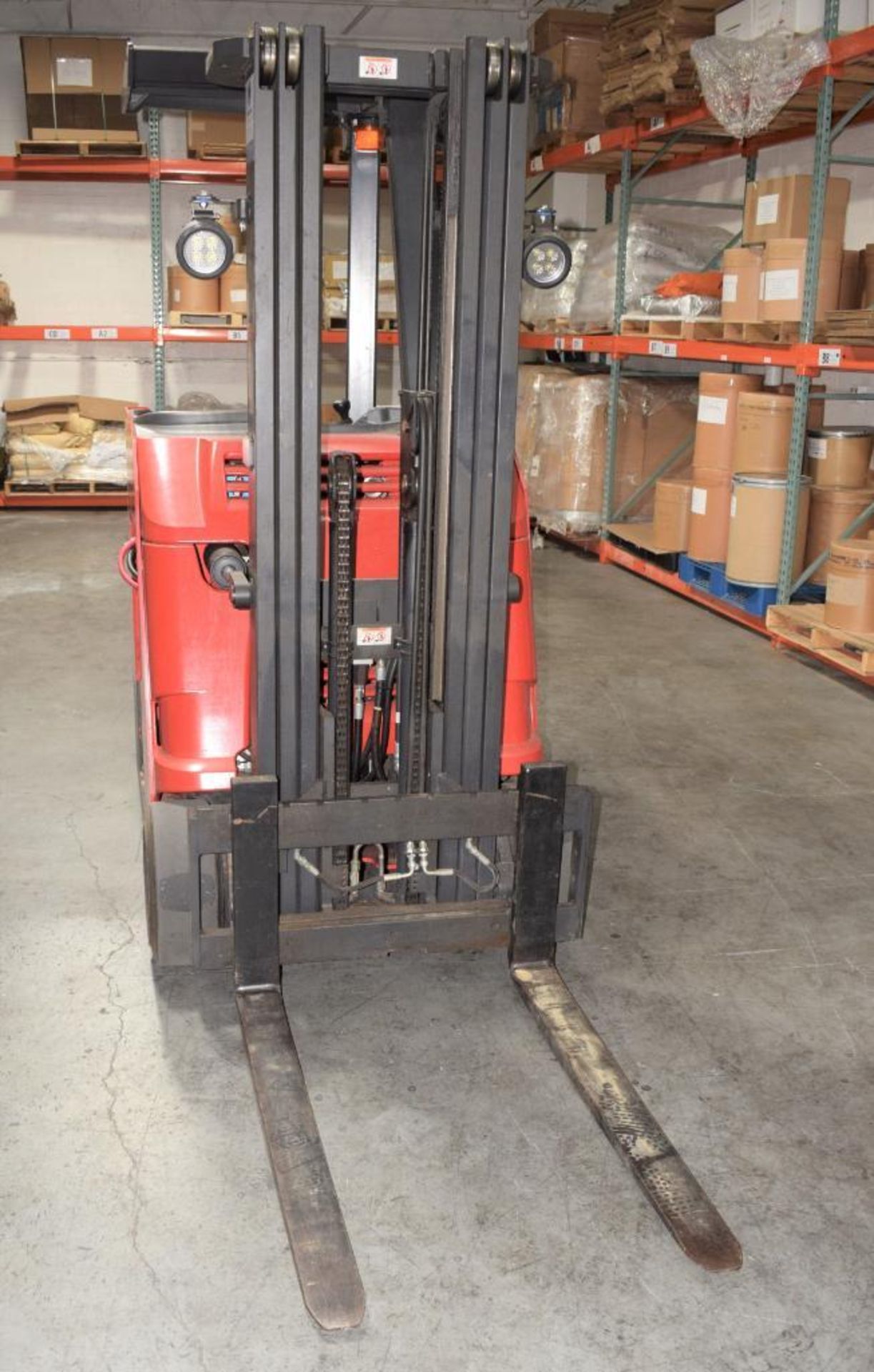 Raymond Stand-Up Counterbalanced Lift Truck, Model 425-C35TT, Serial# 425-12-36363. 36 Volts, maximu - Image 5 of 20