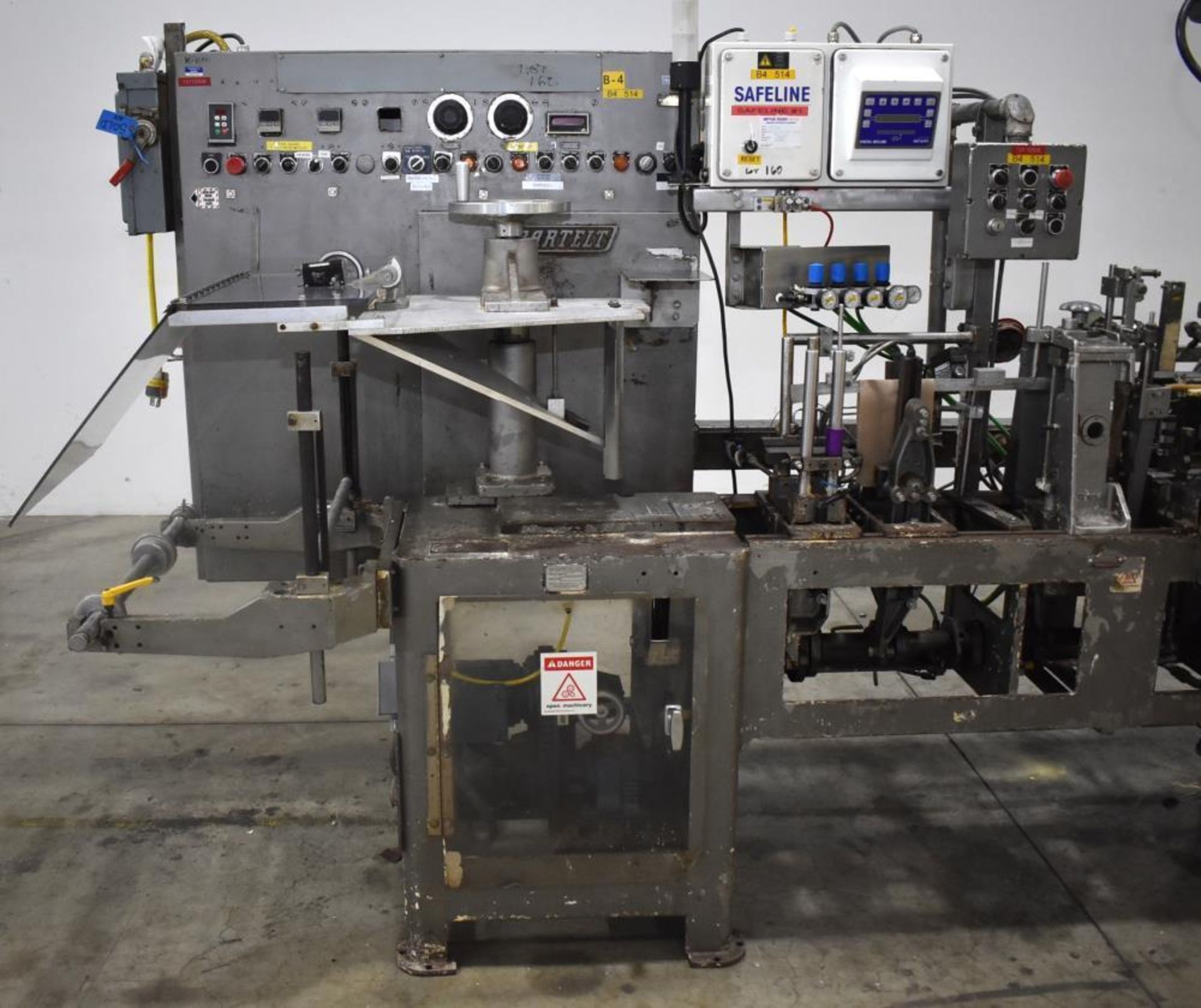 Used- Bartelt IM6-9 Horizontal Form FIllinoisl Seal Machine. Capable of speeds up to 120 ppm. Pouch - Image 6 of 37