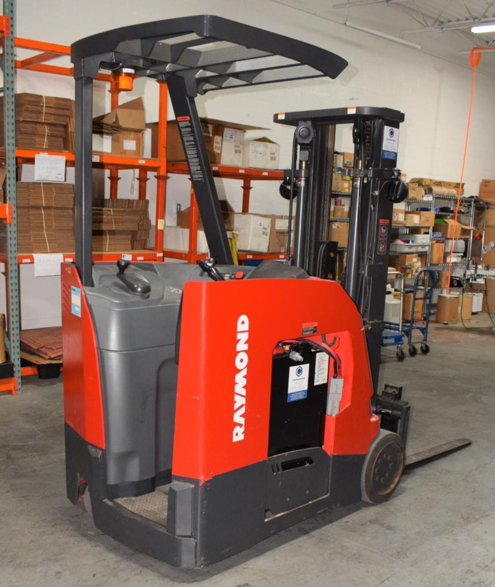 Raymond Stand-Up Counterbalanced Lift Truck, Model 425-C35TT, Serial# 425-12-36363. 36 Volts, maximu - Image 2 of 20