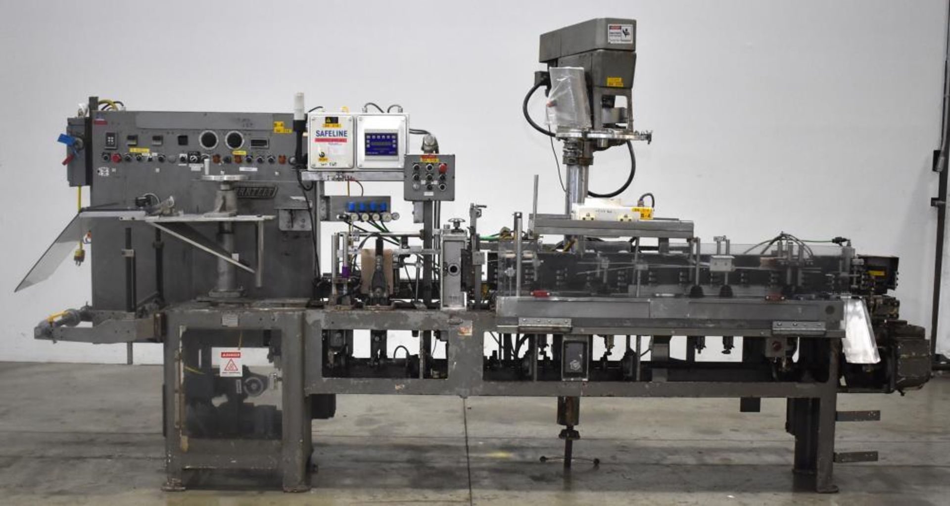 Used- Bartelt IM6-9 Horizontal Form FIllinoisl Seal Machine. Capable of speeds up to 120 ppm. Pouch