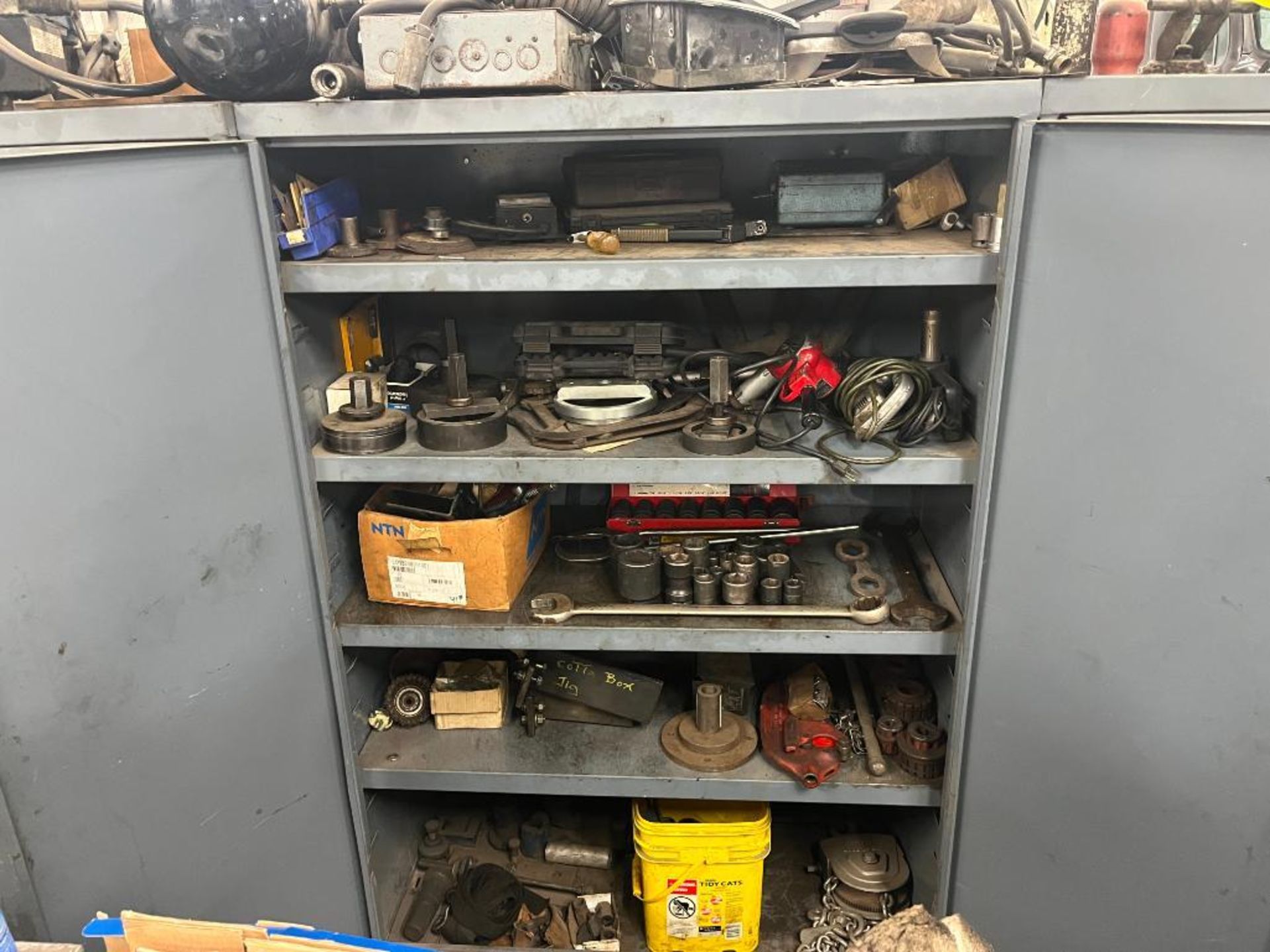Cabinet containing MRO and miscellaneous pieces. - Image 2 of 16