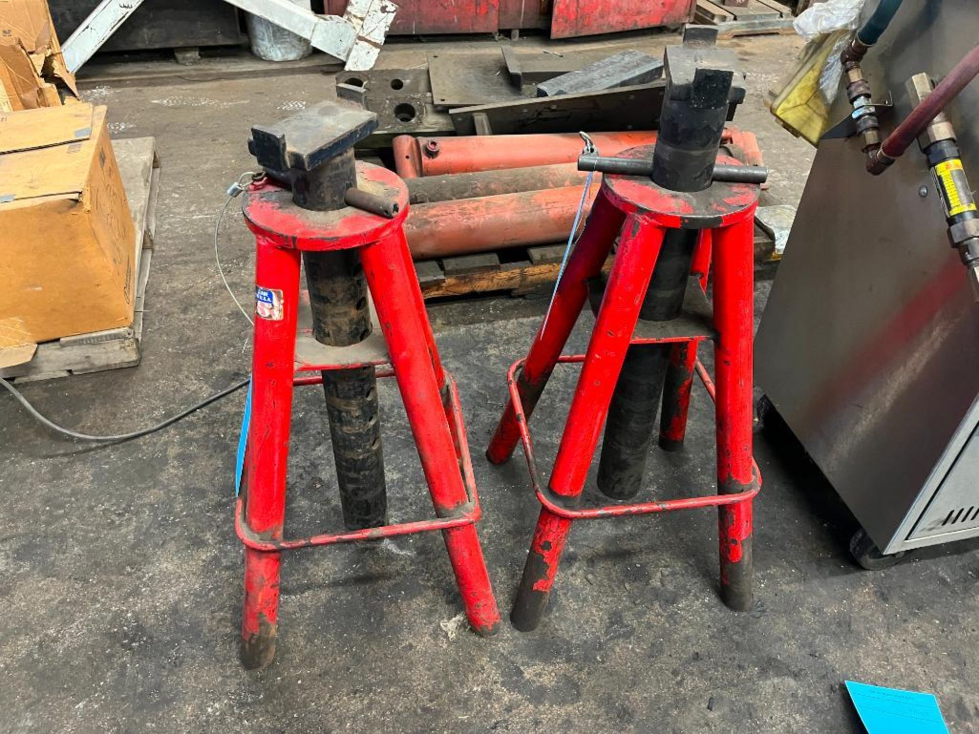 Lot (2): Car Jacks