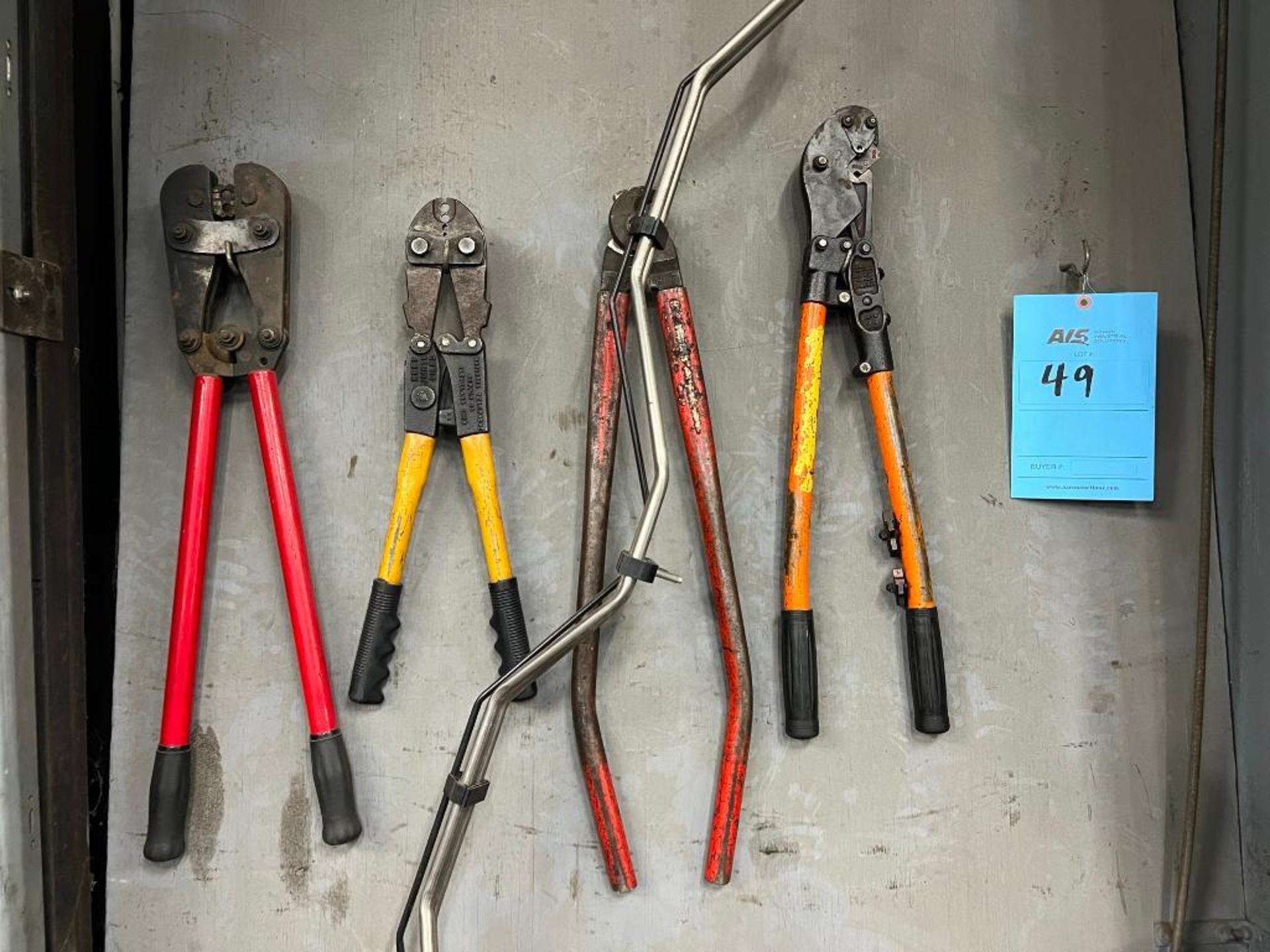 Lot of (4) Hand tools