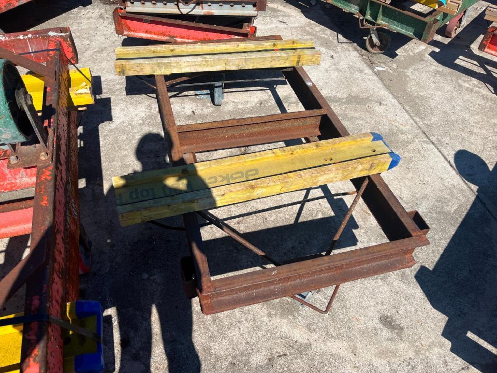 LOT: Assorted Carts - Image 3 of 7