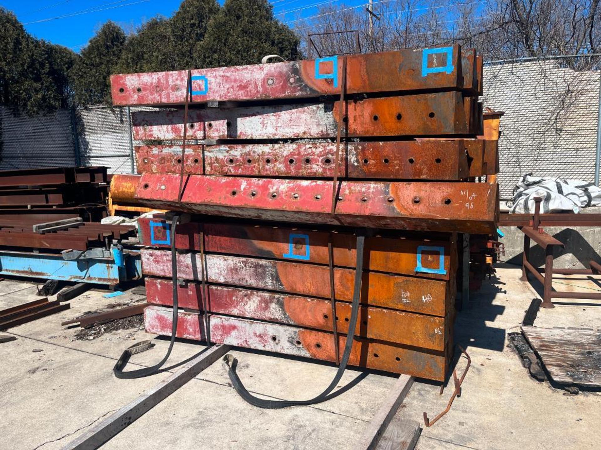 LOT: Steel Paving Rails - Image 2 of 7