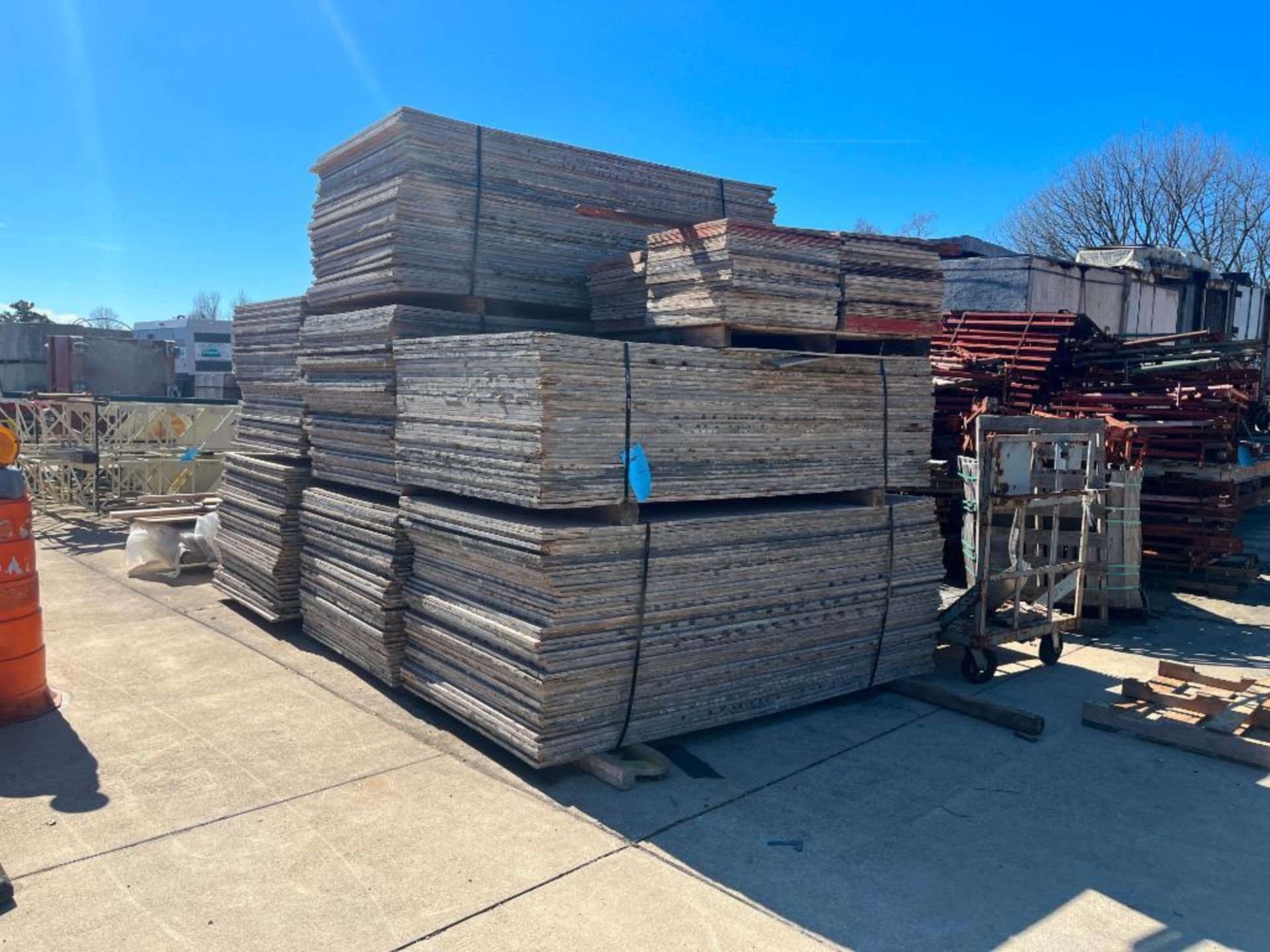 LOT: Assorted Plywood