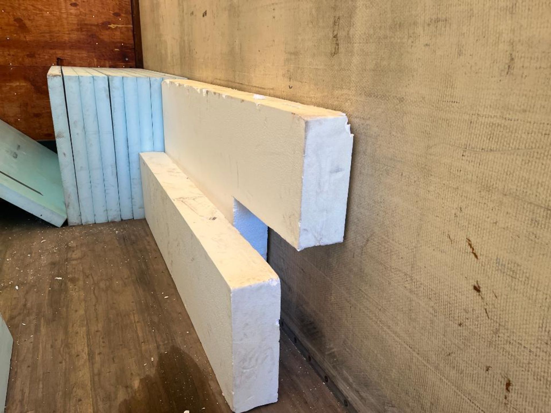 LOT: Styrofoam Insulation with hot wire cutting system. - Image 6 of 7
