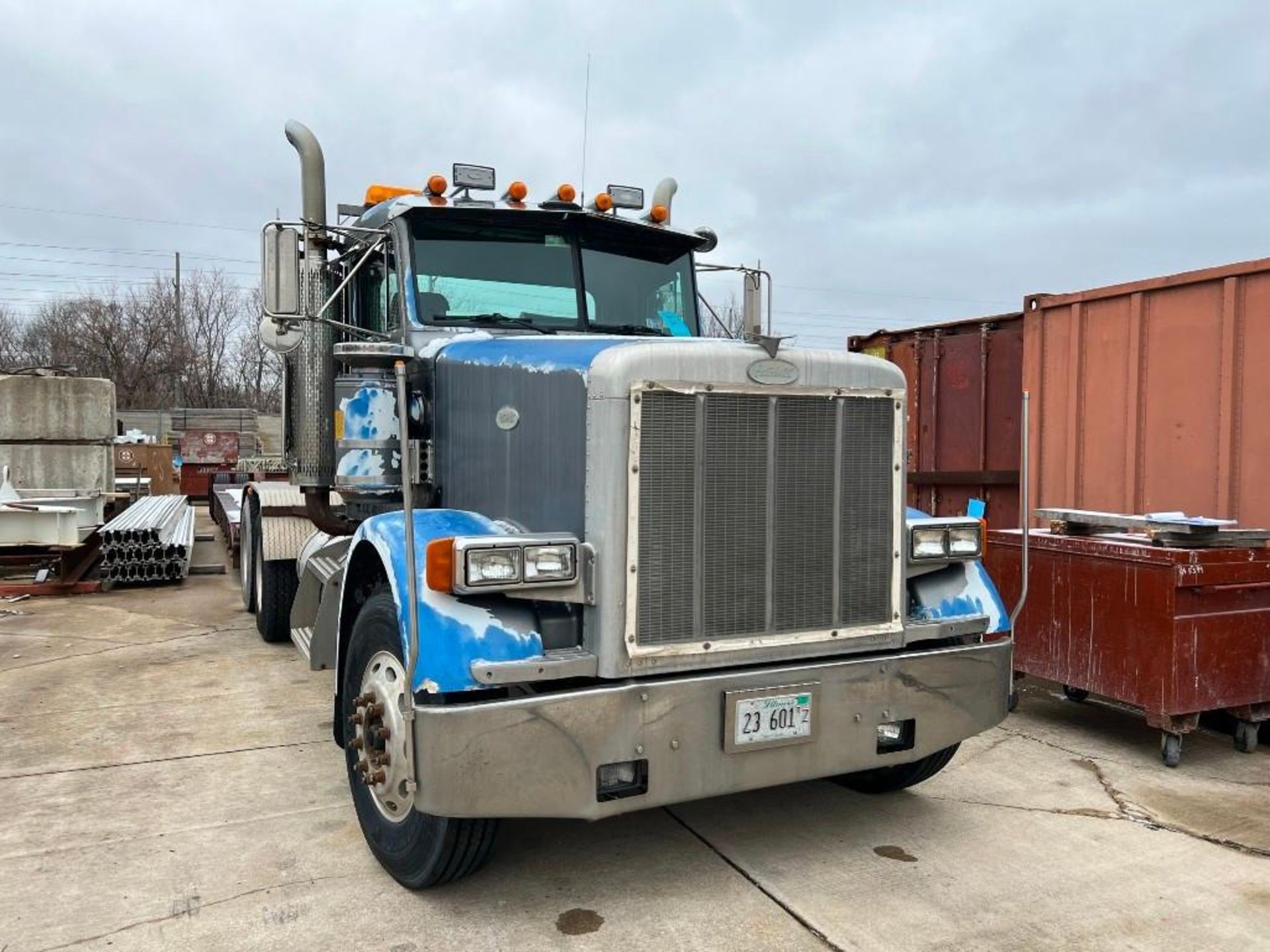 1998 Peterbilt Truck Tractor Model 378, VIN 1XPFDB9X5WN446004, 133,391 Miles Indicated, Day Cab, Wit - Image 2 of 15