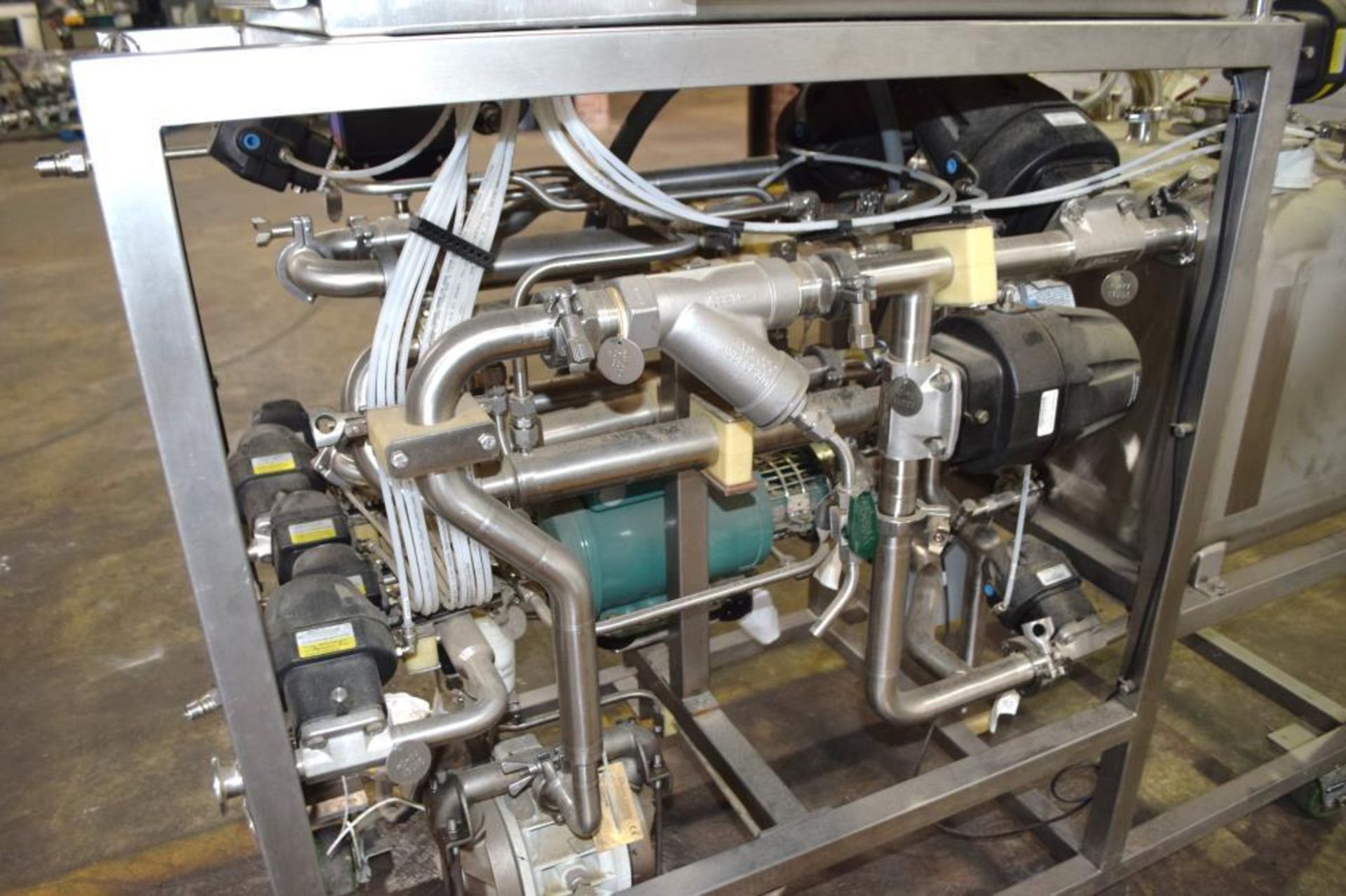 Used- ABEC Associated Bio-Engineers & Consultants 150 Liter (39.6 Gallon) Bioreactor System Consisti - Image 37 of 44