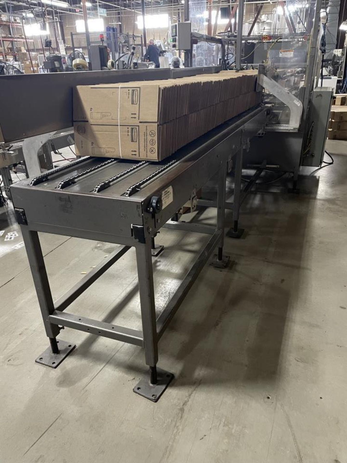 Used- Pearson Case Erector with Glue Bottom Seal, Model CE350. Machine is capable of up to 35 cases - Image 11 of 13