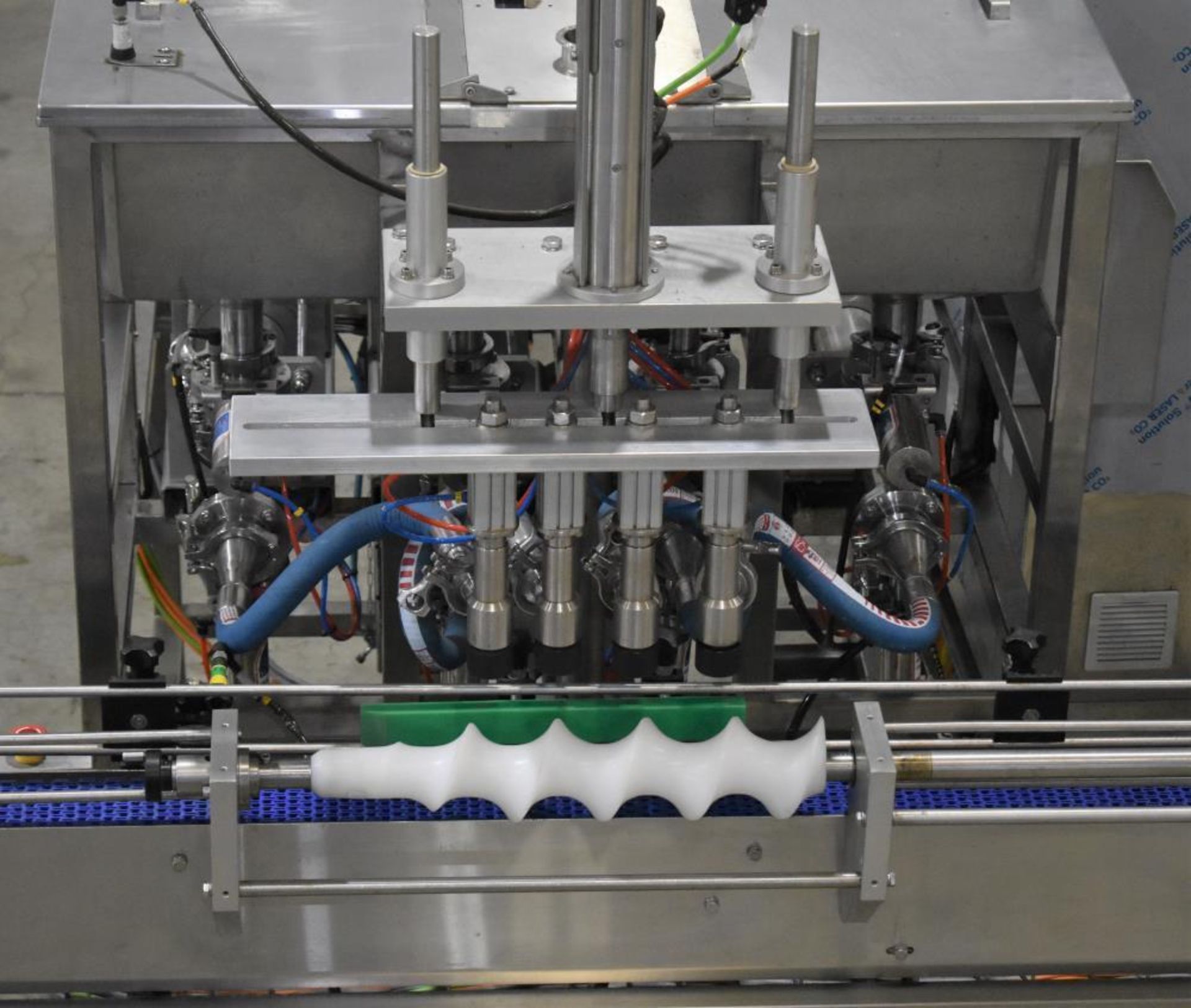 Used- Hefestus Bottling Line. 20-30 bottles per minute. Includes the following: New England Bulk Bot - Image 11 of 67