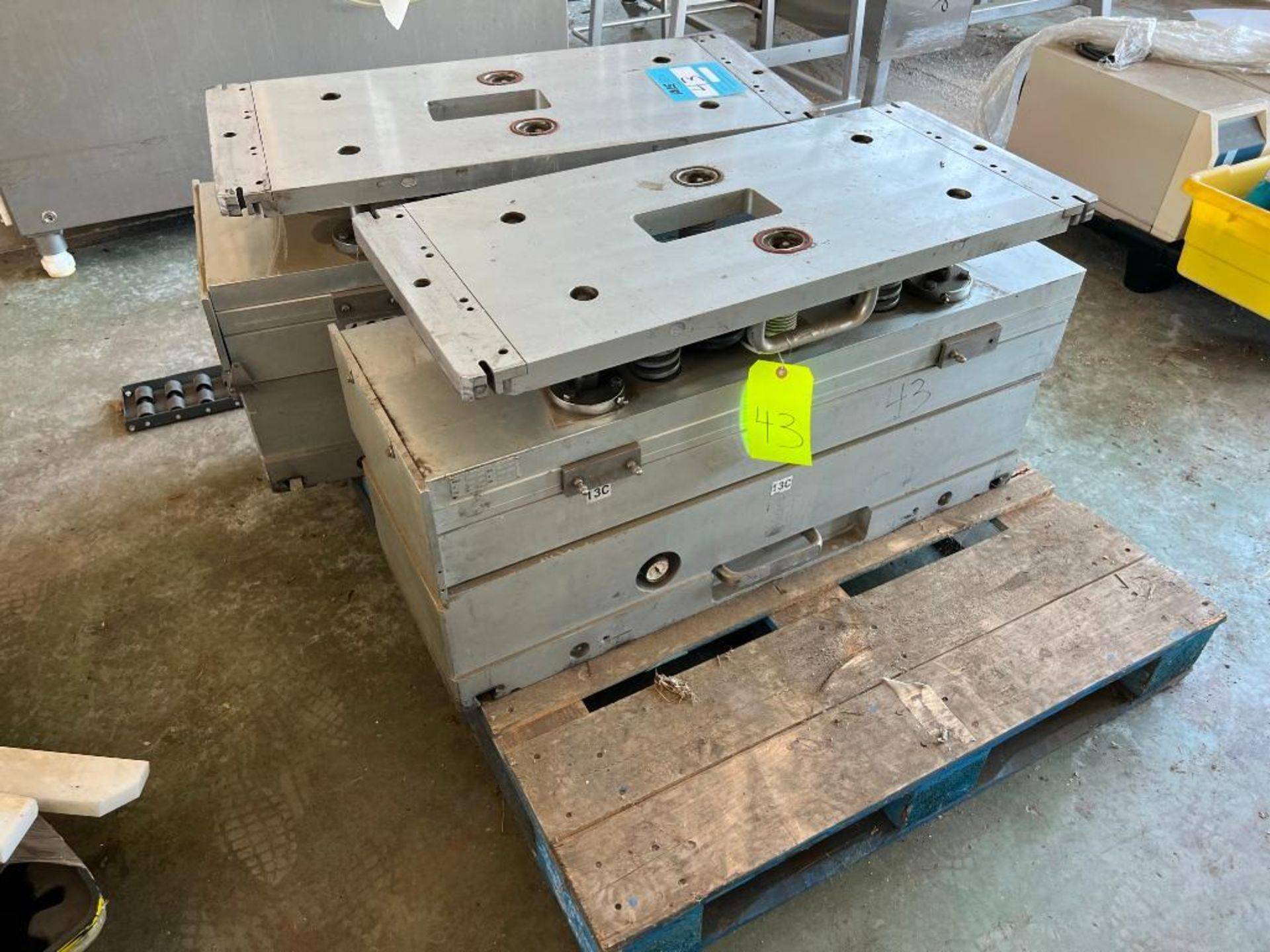 Mondini evo heads for tray sealers, size 13 - Image 3 of 3