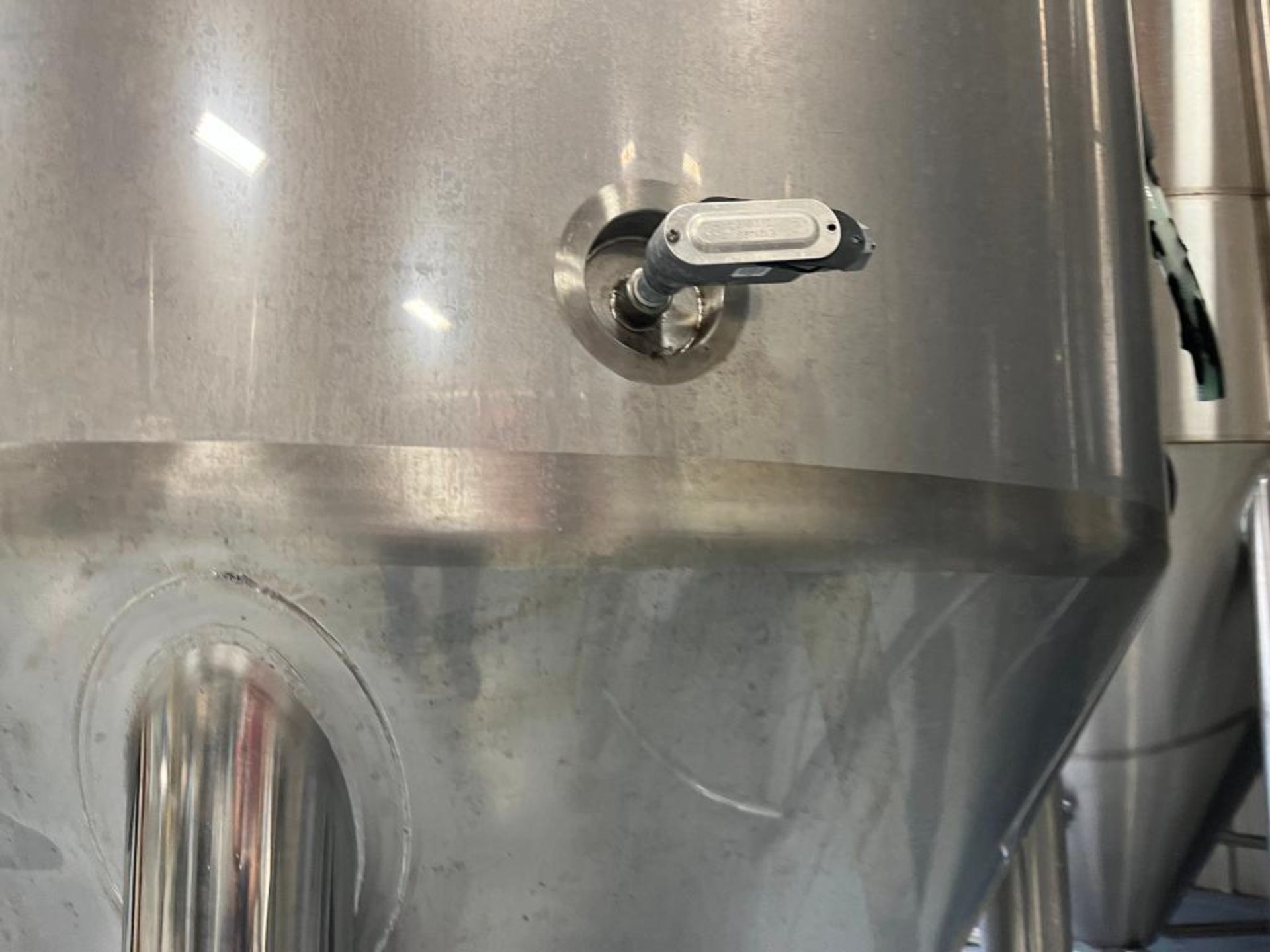 Shenzhen Jacketed Fermenter Tank, 60BBL (1800 Gallon), 304 Stainless Steel. Dished top coned bottom. - Image 8 of 12