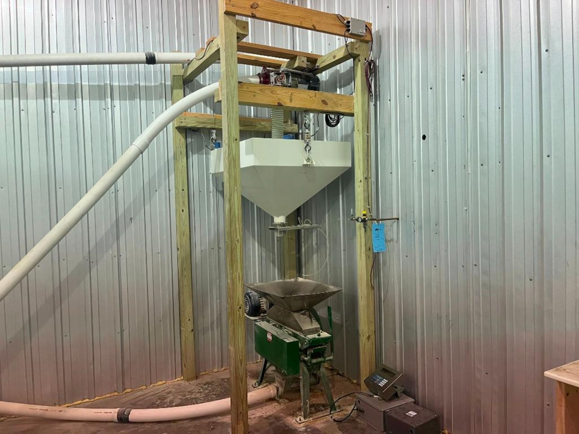 IDD Milling System. Consisting of: (1) Stainless steel grist hopper with load cells, readout and con - Image 2 of 23