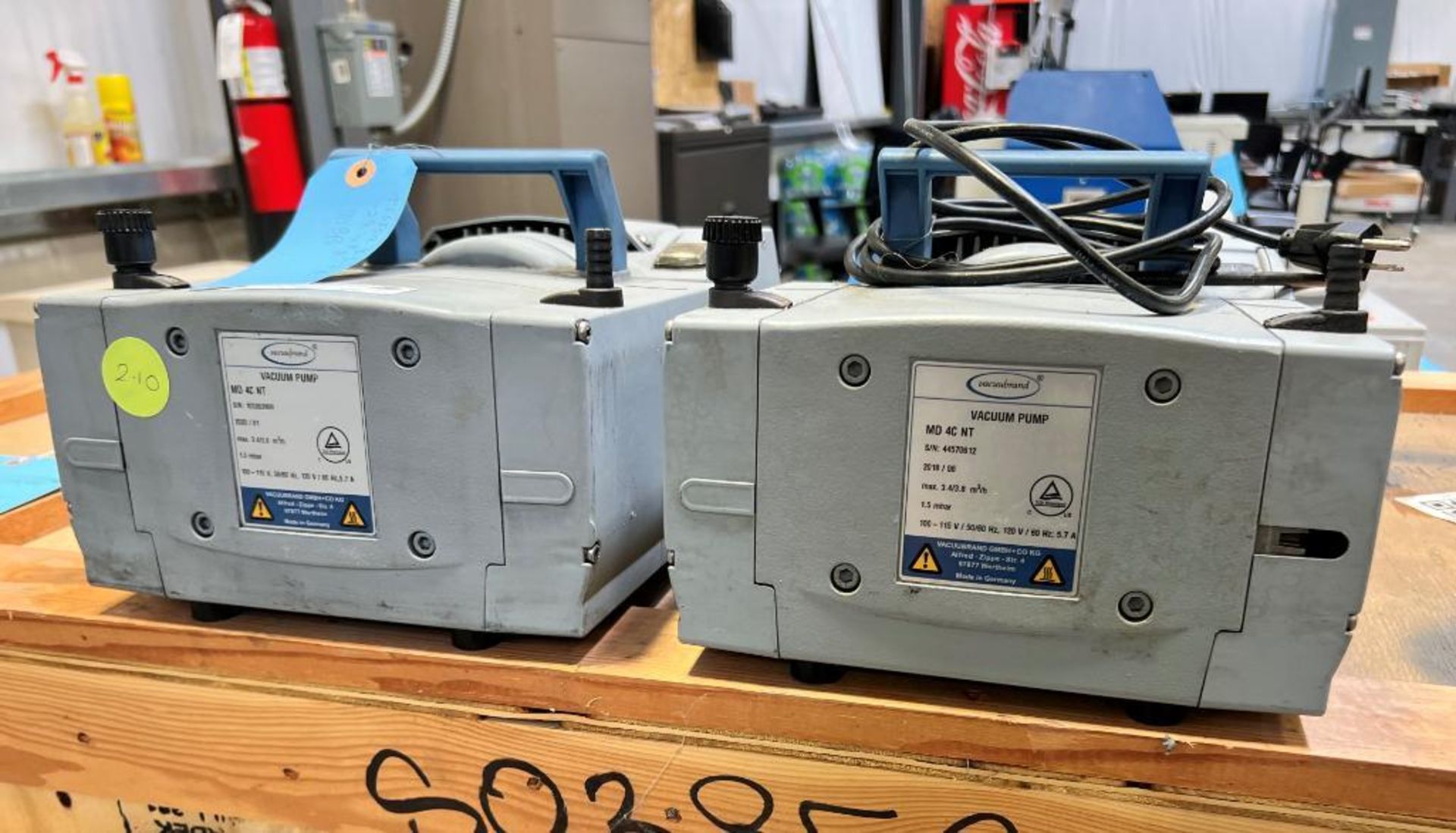 Lot Of (2) Vacuubrand Chemistry Diaphragm Pumps, Model MD4CNT, Serial# 103262909 & 44570612.