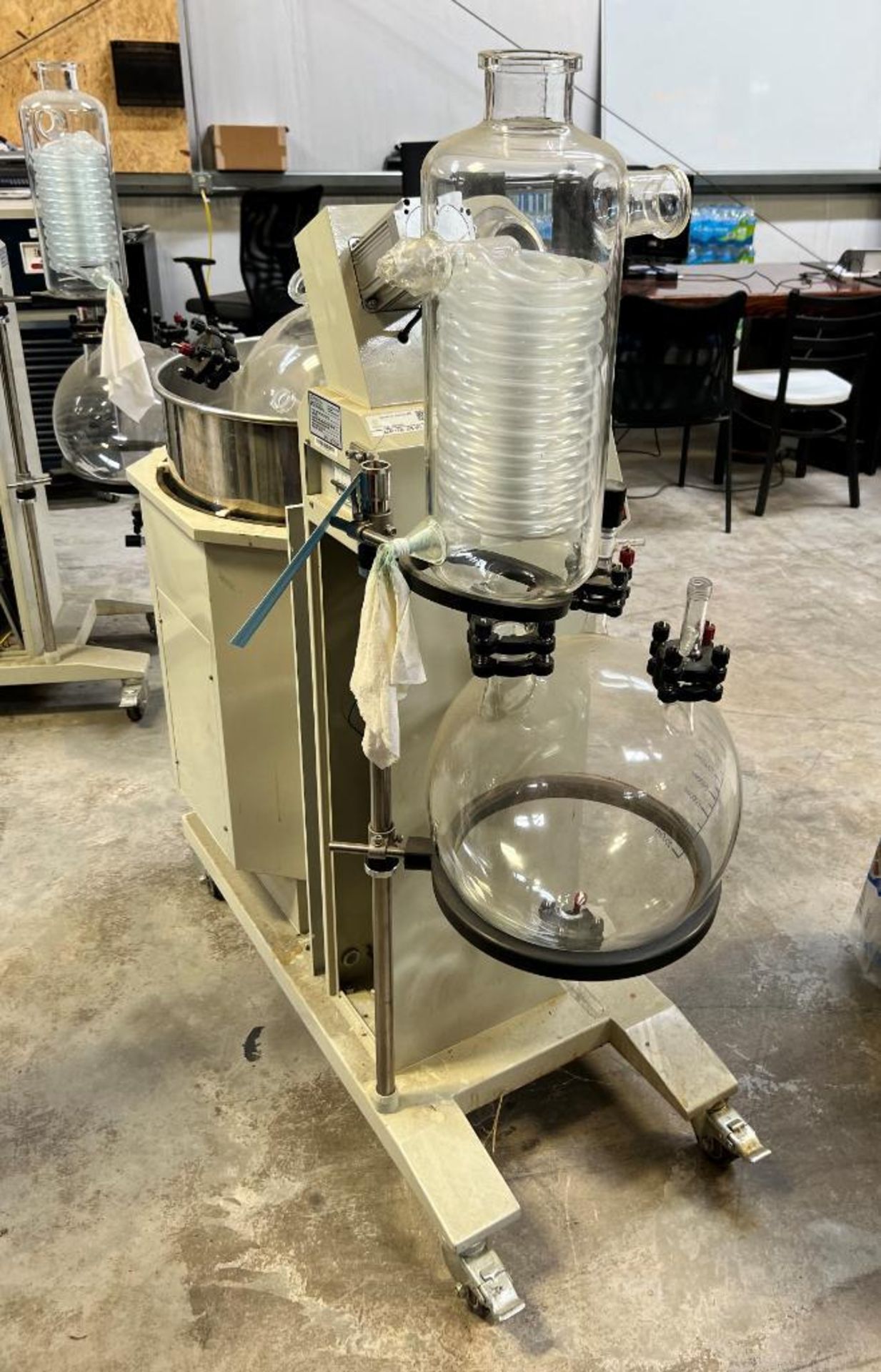 Across International SolventVap Rotary Evaporator, Model SE130, Serial# 18070348, Built 7/2018. With - Image 4 of 11