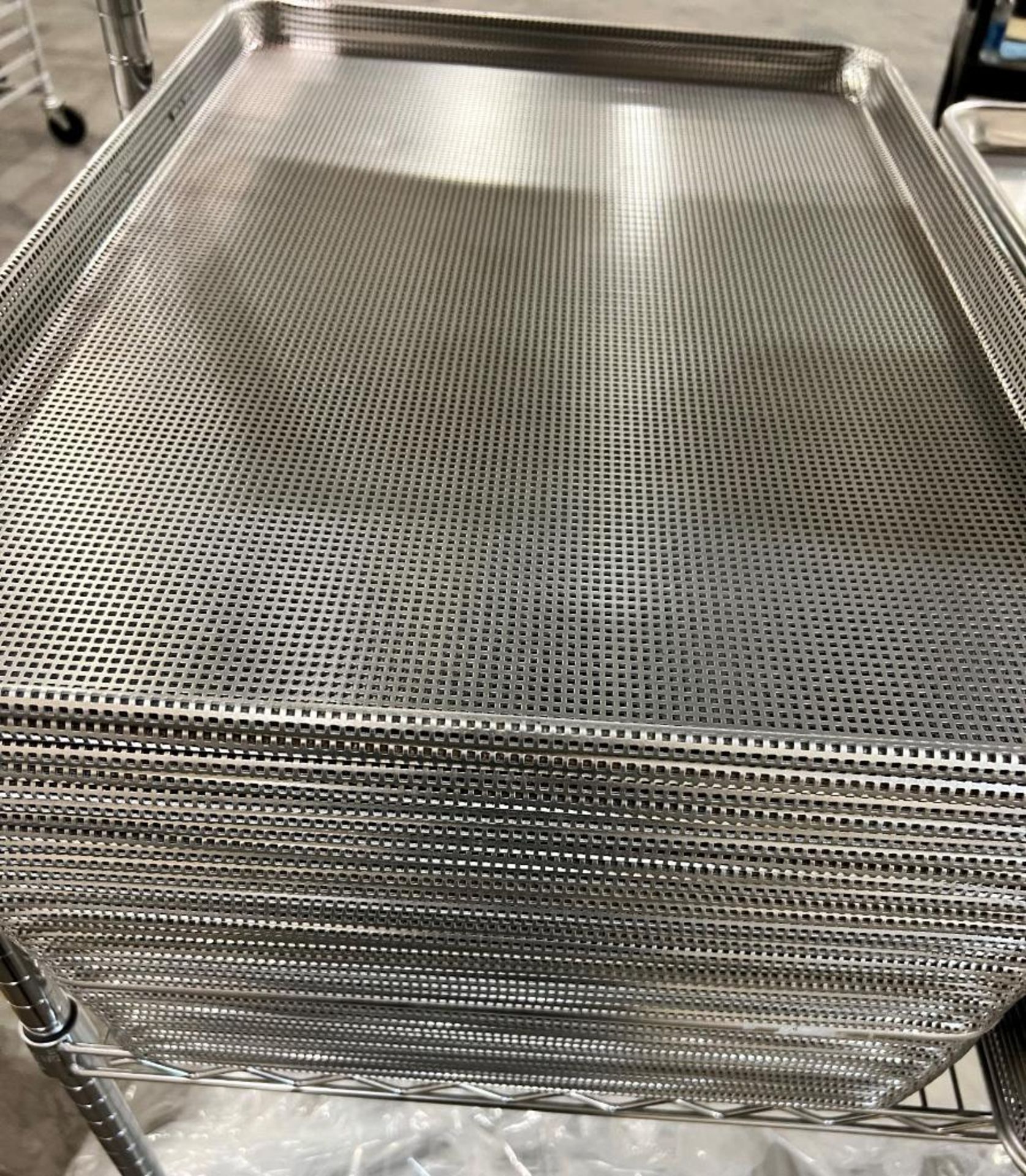 Lot Of Bakery Trays. Approximate (232) solid 18" x 26" x 1" deep, approximate (84) perforated 18" x - Image 5 of 8