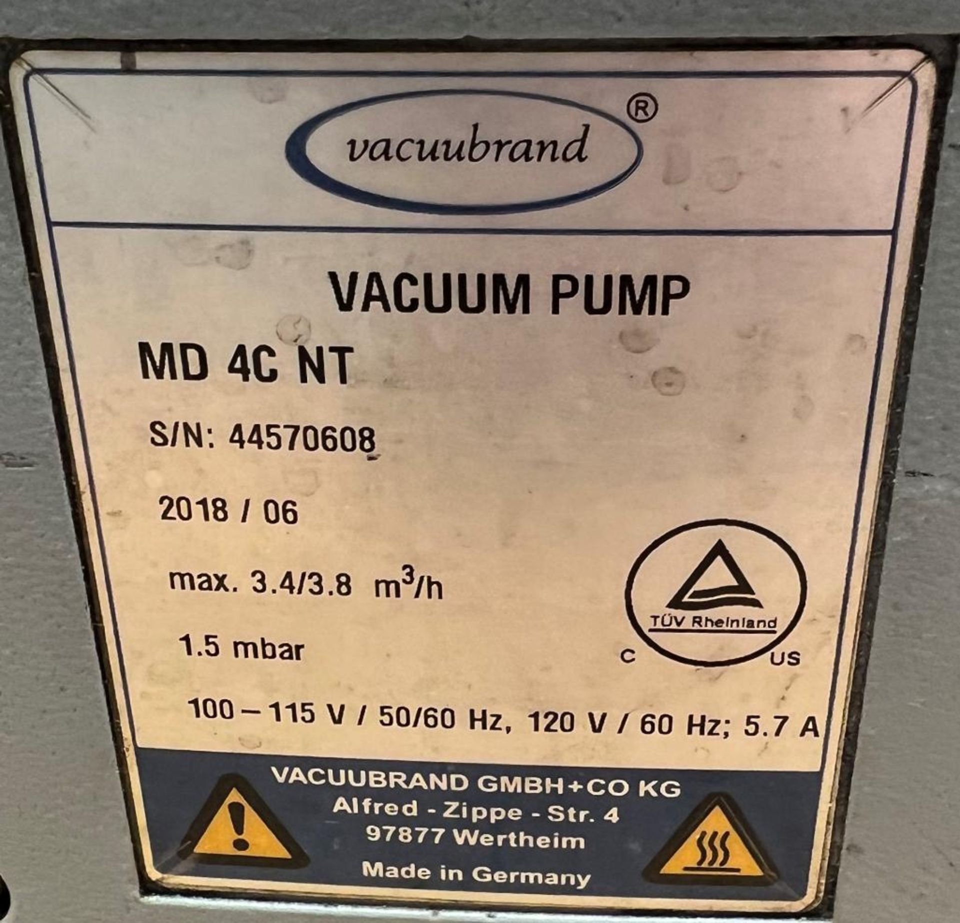 Lot Of (2) Vacuubrand Chemistry Diaphragm Pumps, Model MD4CNT, Serial# 102494512 & 44570608. - Image 7 of 7