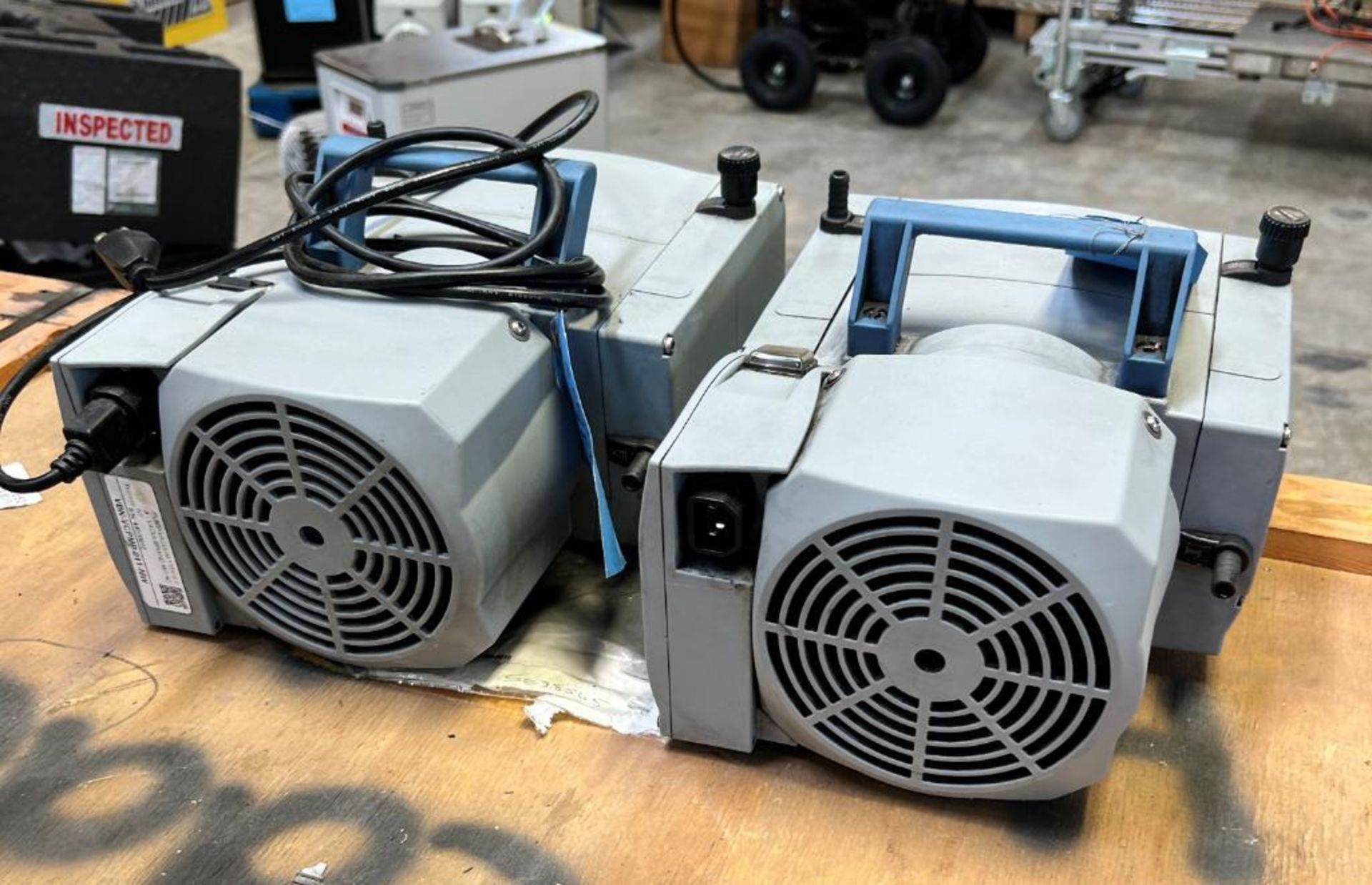 Lot Of (2) Vacuubrand Chemistry Diaphragm Pumps, Model MD4CNT, Serial# 103262909 & 44570612. - Image 3 of 7