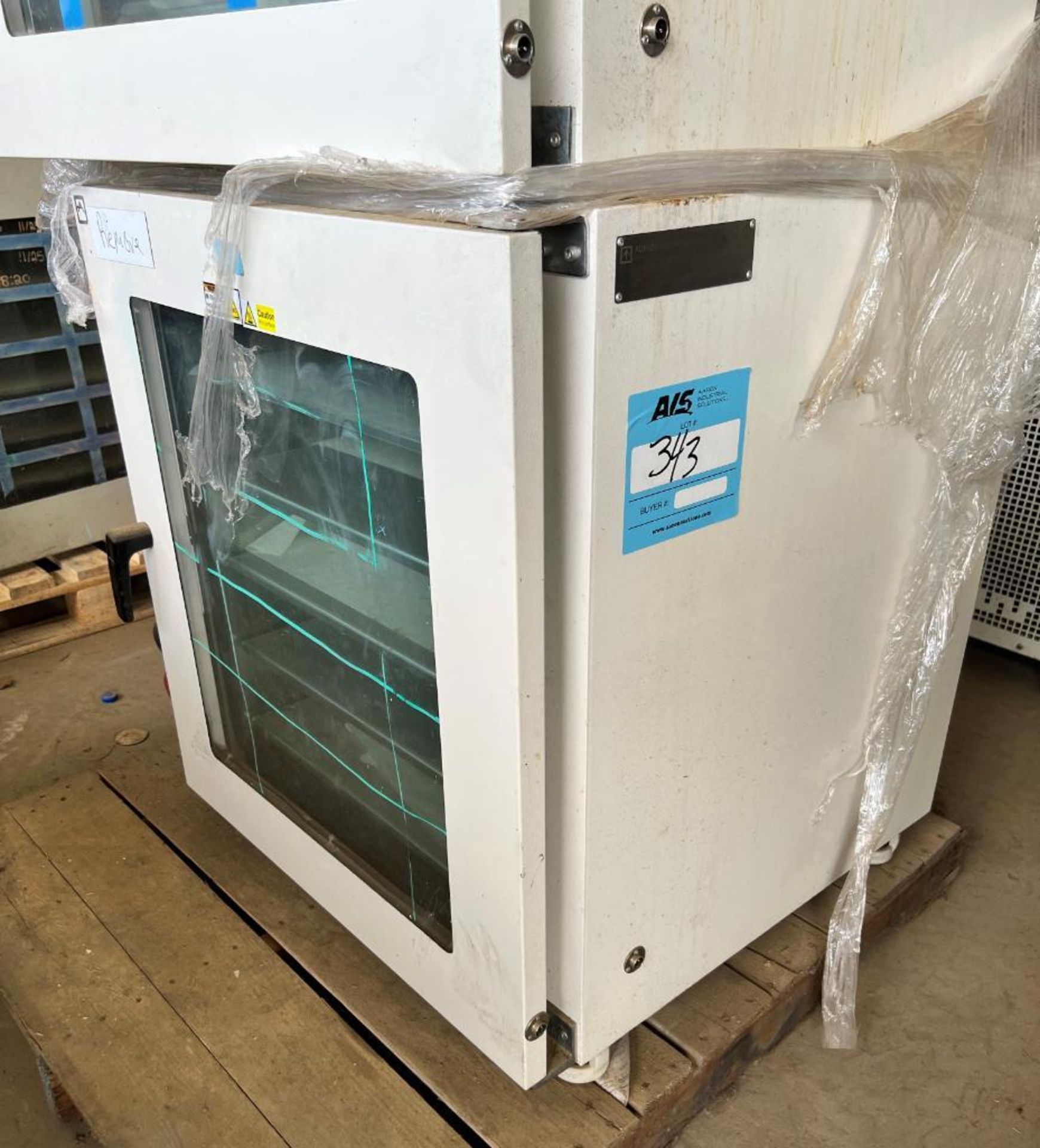 Across International Vacuum Oven, Model AccuTemp-75a, Serial# 2018050379, Built 05/2018.