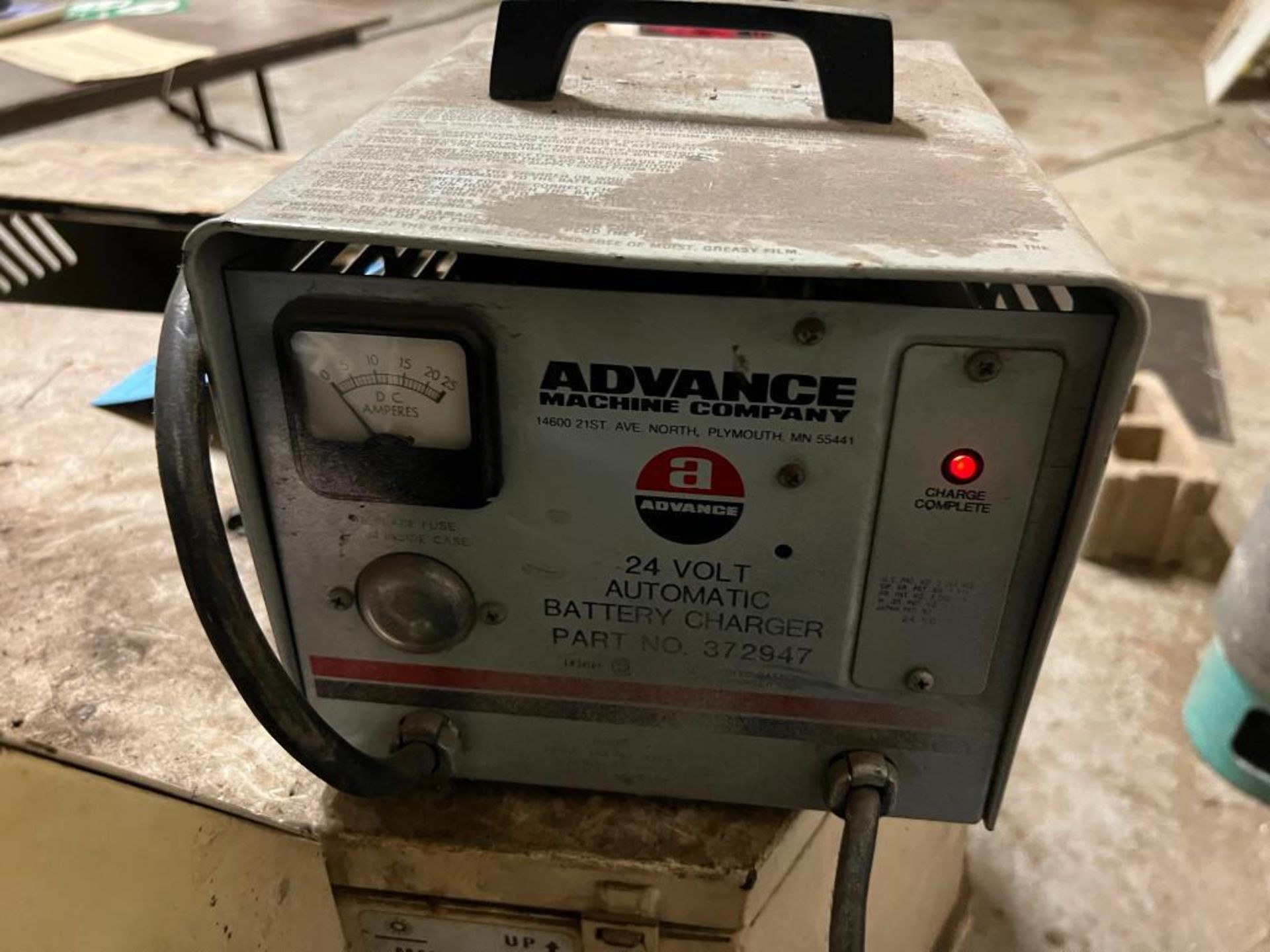 Advance 360B Walk Behind Floor Machine with Charger, Retriever 36 (Needs Batteries) - Image 4 of 5