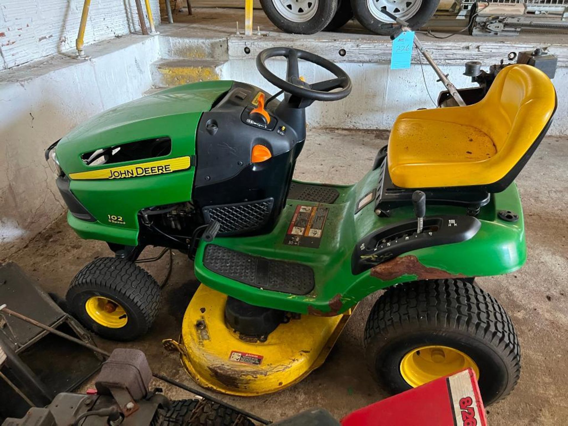 2 Ruote Di Supporto Per Piatto Di Taglio Con Bulloni E Dadi, Compatibili John Deere 100 E Serie D, E, L, LA