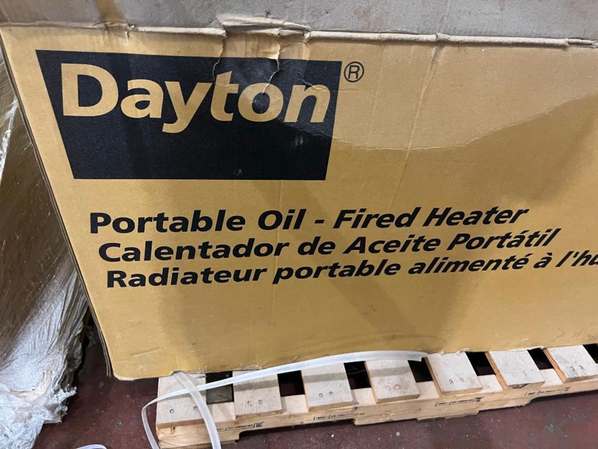 400,000 BTU Dayton Portable Kerosene Fired Heater (New In Box) - Image 5 of 7