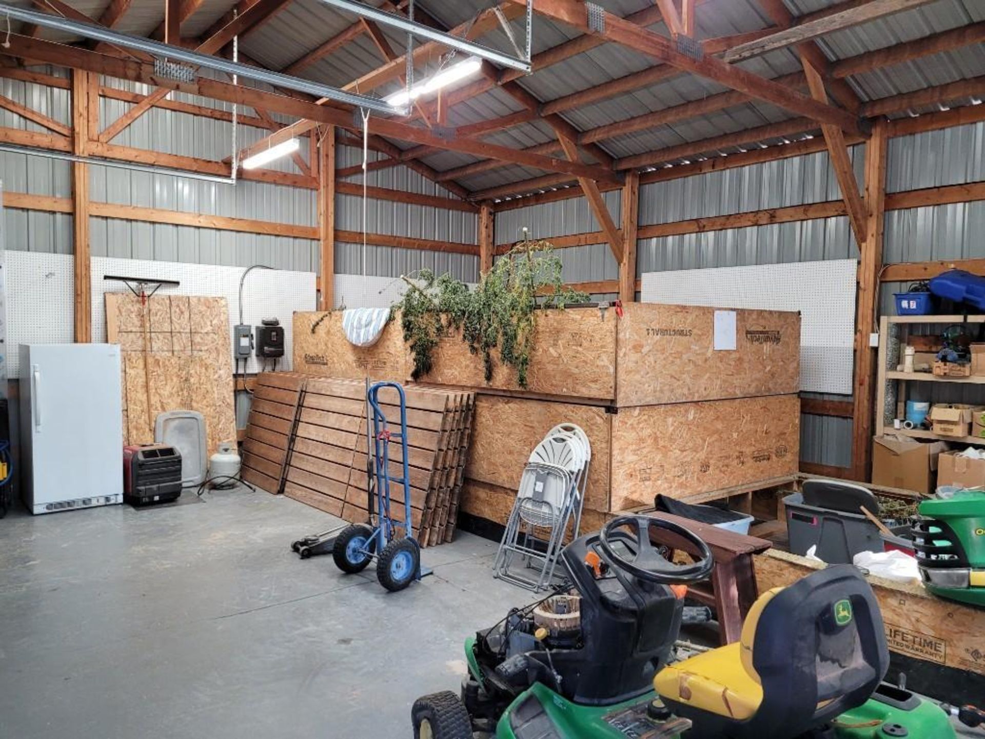 Hemp Drying System. Including: (1) Teco Westinghouse F510 Fan & Pump AC Drive and blower. - Image 2 of 4