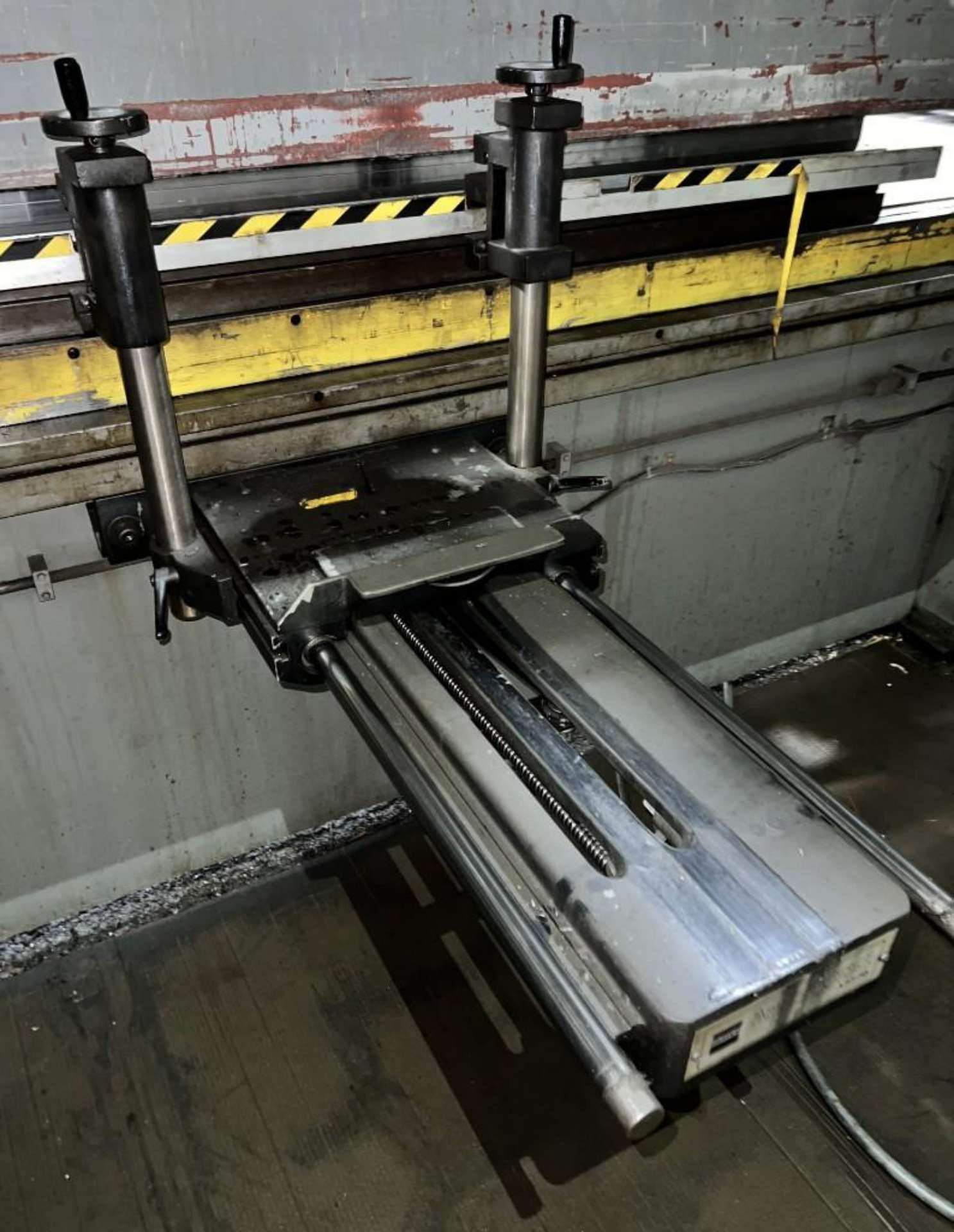 Hunco SMT-Pullmax Hydraulic Brake Press, Model KPD 175. 175 Ton x 12' long ...