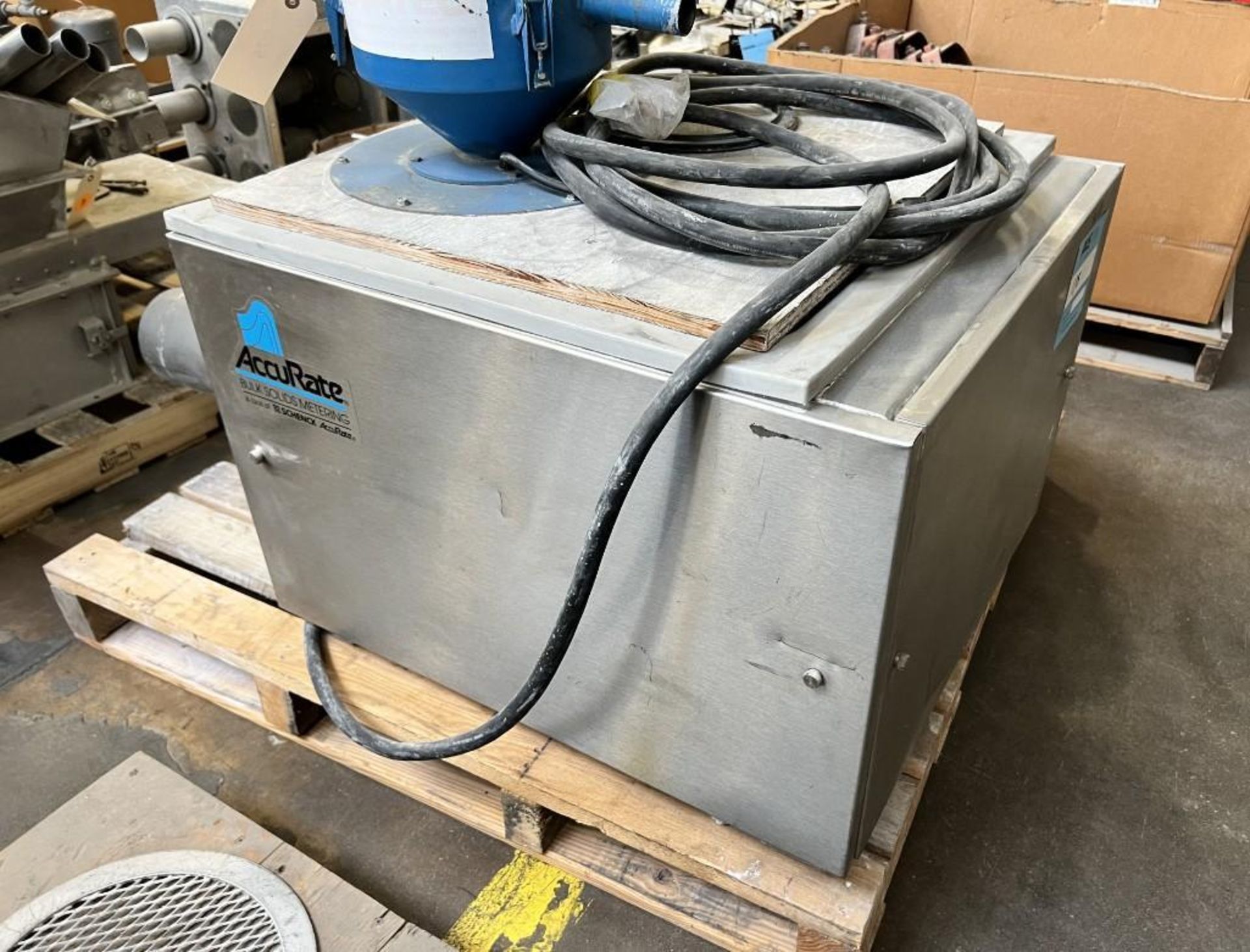 Lot Consisting Of (1) Accu-Rate feeder, (3) vacuum loaders. (Rigging/Loading Fee = $100) - Image 4 of 8
