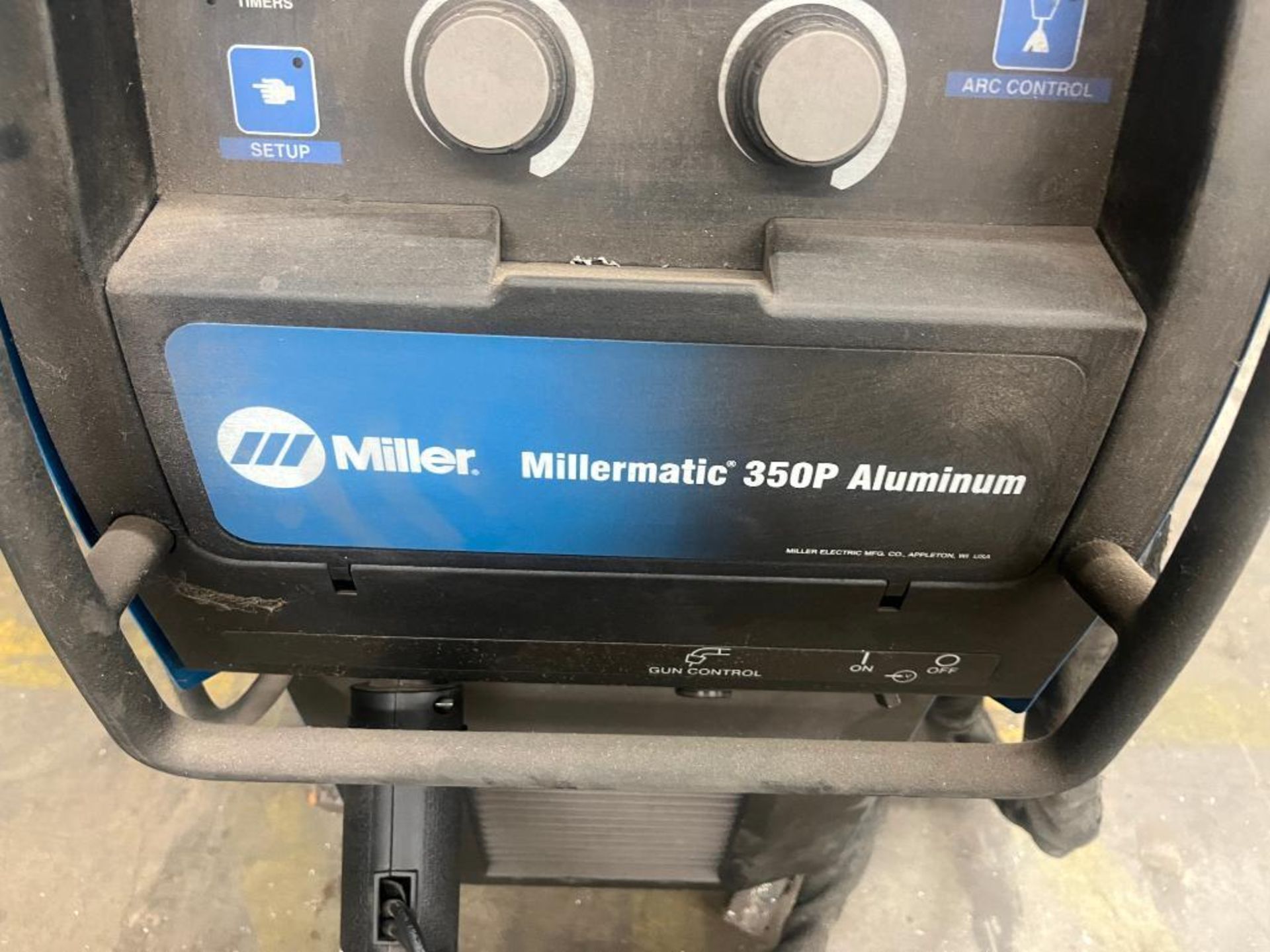 Miller Millermatic 350P Mig Welder w/ Miller Push Pull Gun, 350 AMP (Needs Repair) - Image 4 of 6