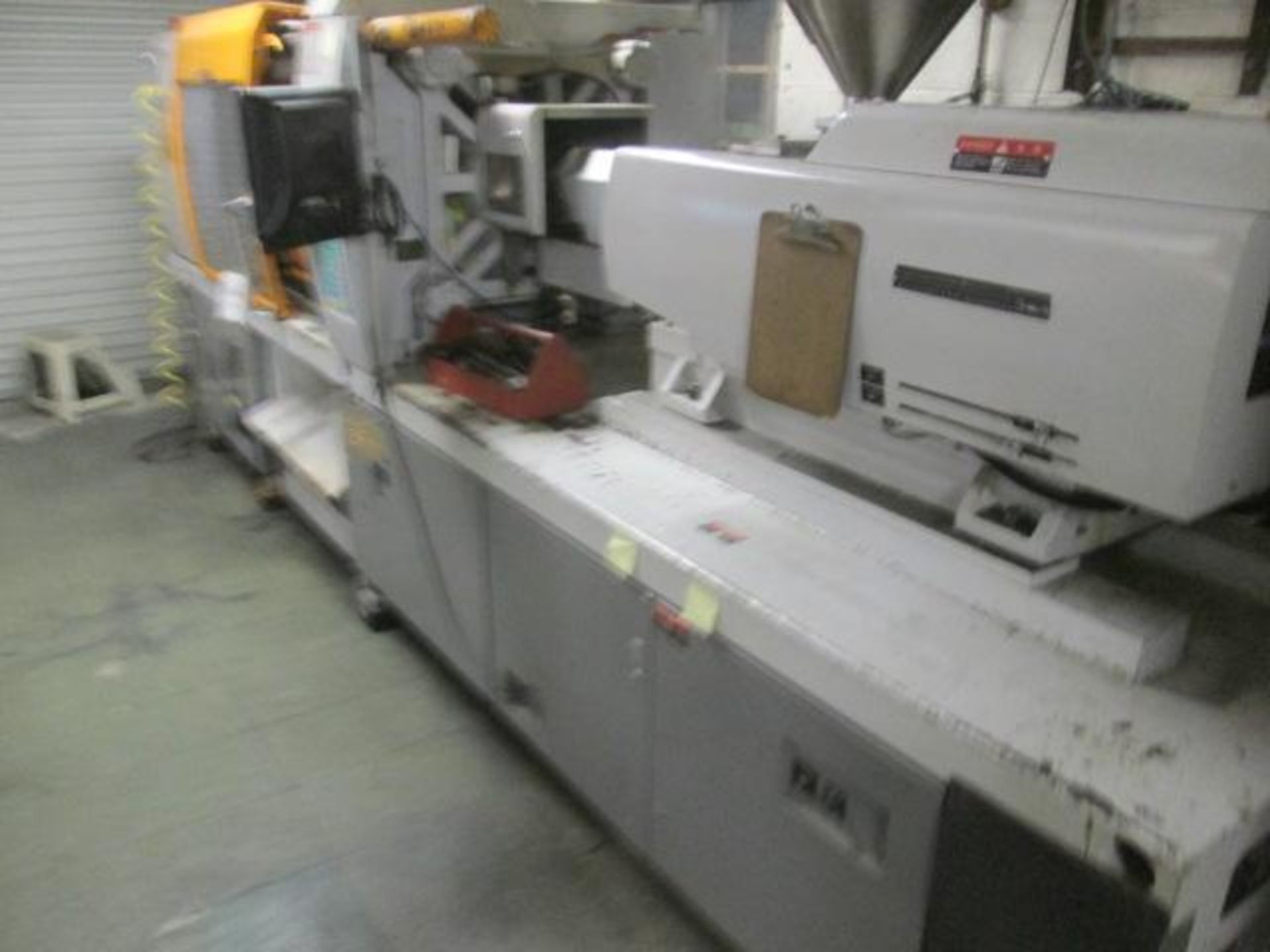 198 Ton, 11.97 oz., Kawaguchi Injection Molding Machine - Image 3 of 11