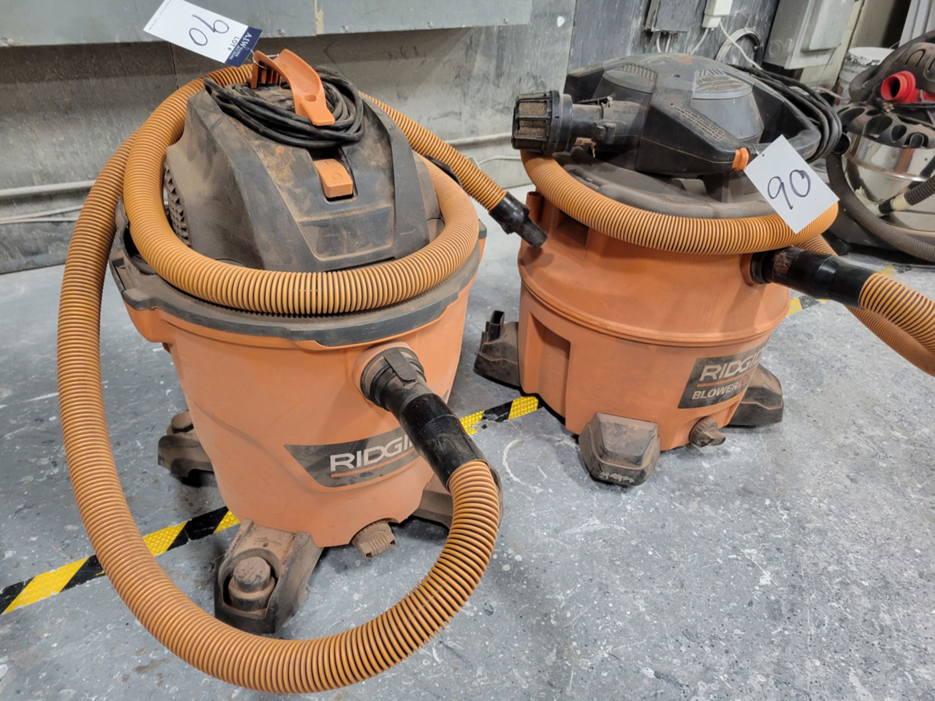 {EACH} (2) Assorted Ridgid Wet/Dry Vac