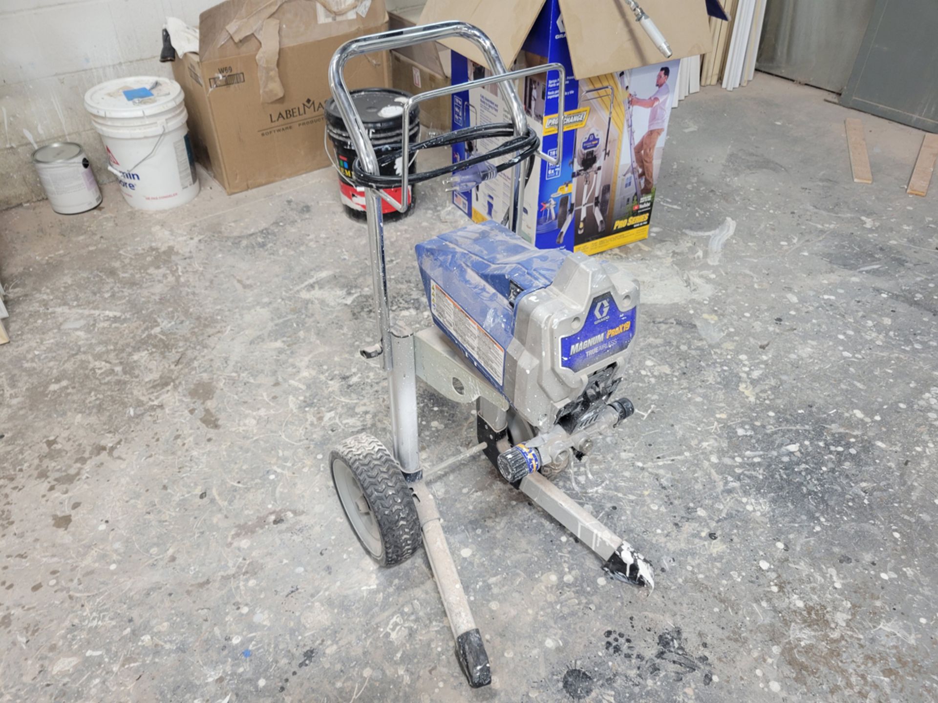 Graco Magnum ProX19 Airless Paint Sprayer