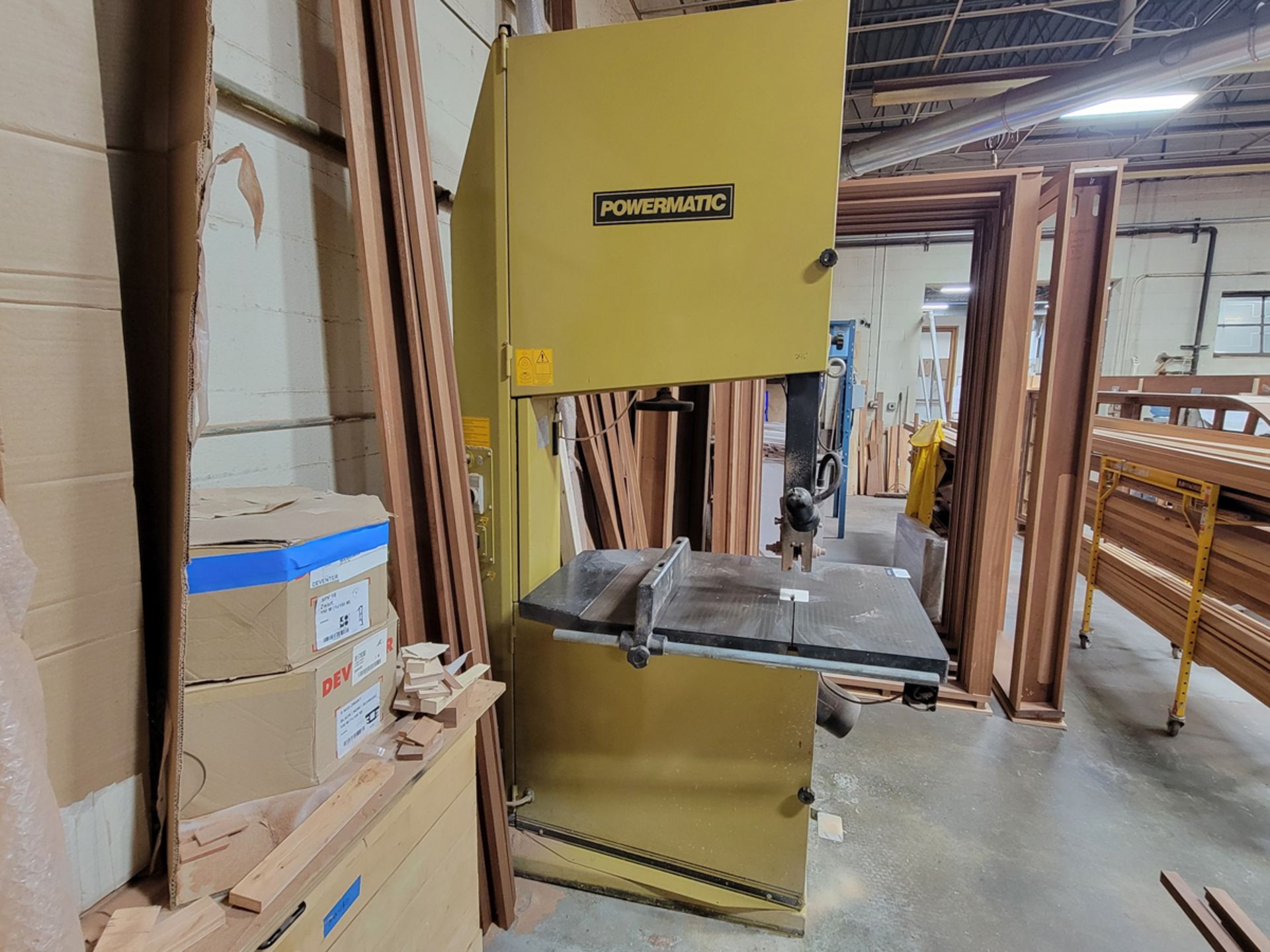 Powermatic Vertical Bandsaw - Image 3 of 15