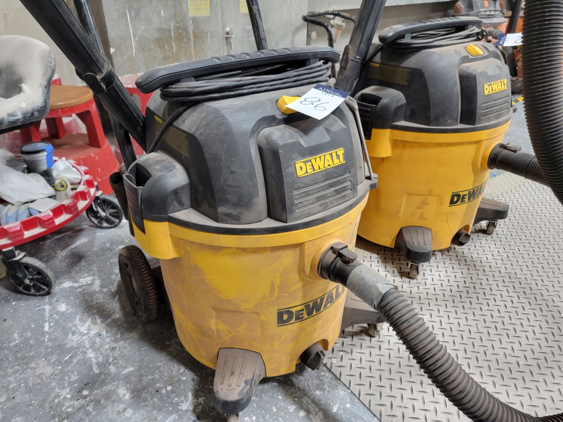 {EACH} (2) Dewalt 14 Gallon Wet/Dry Vac