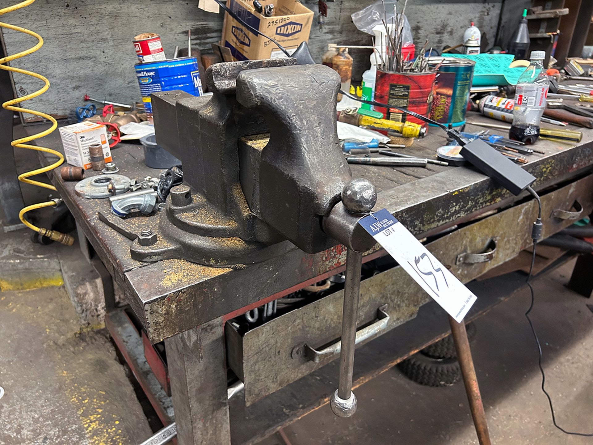 Hollands 5"" Bench Vise