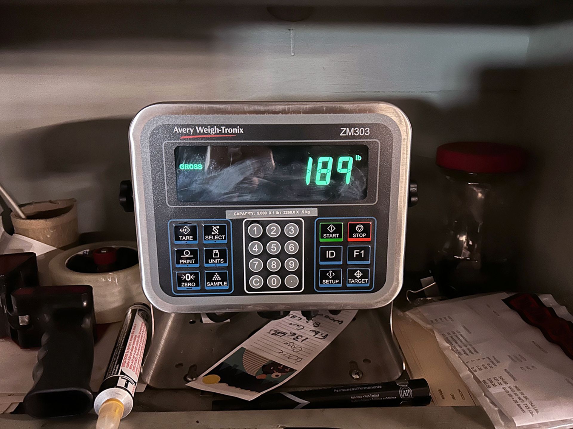 Avery Weigh-Tronix ZM303 5,000lbs Capacity Scale with Digital Read Out - Image 3 of 5