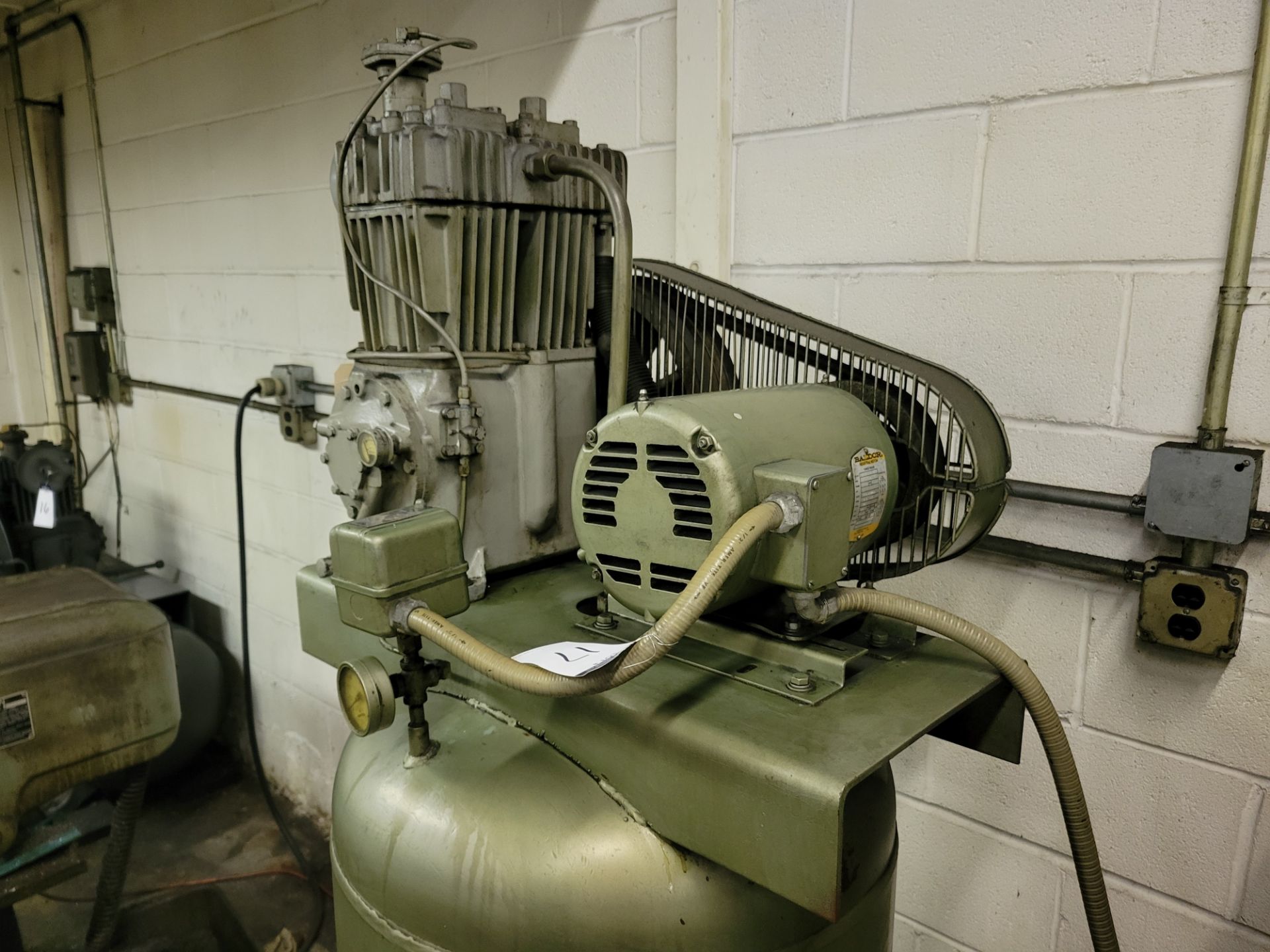 Quincy Air Compressor - Image 3 of 9