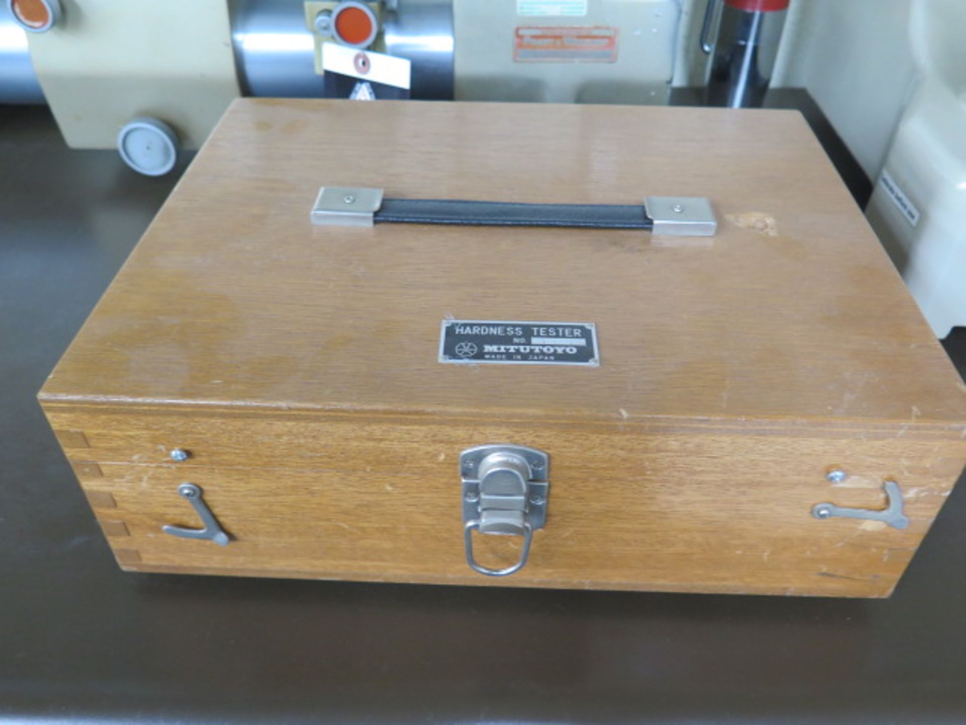 Mitutoyo mdl. 940-130 Rockwell Hardness Tester (SOLD AS-IS - NO WARRANTY) - Image 12 of 18