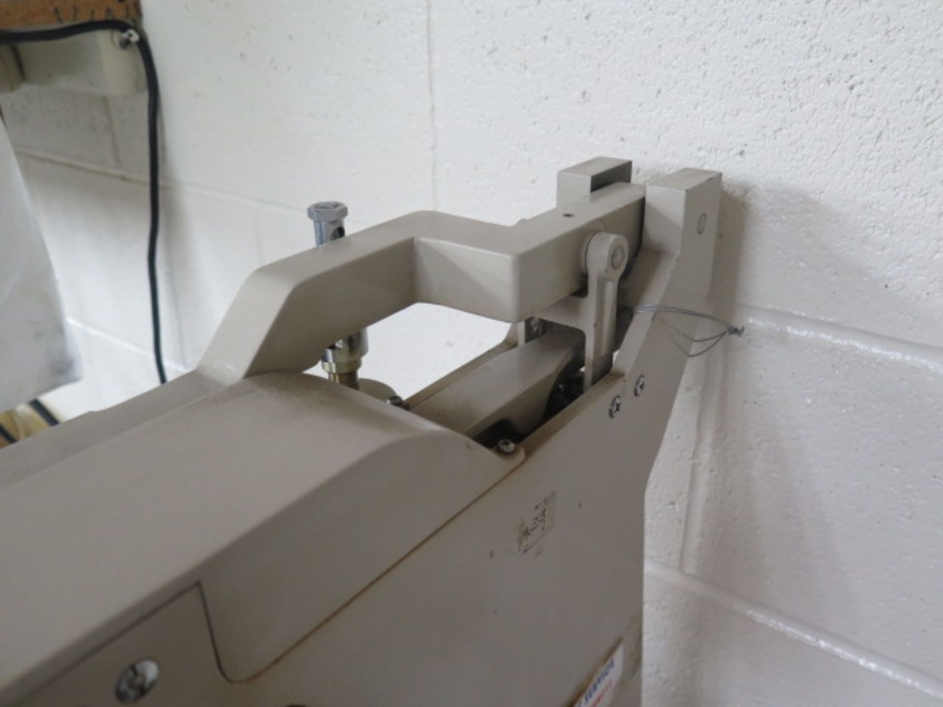 Mitutoyo mdl. 940-130 Rockwell Hardness Tester (SOLD AS-IS - NO WARRANTY) - Image 10 of 18