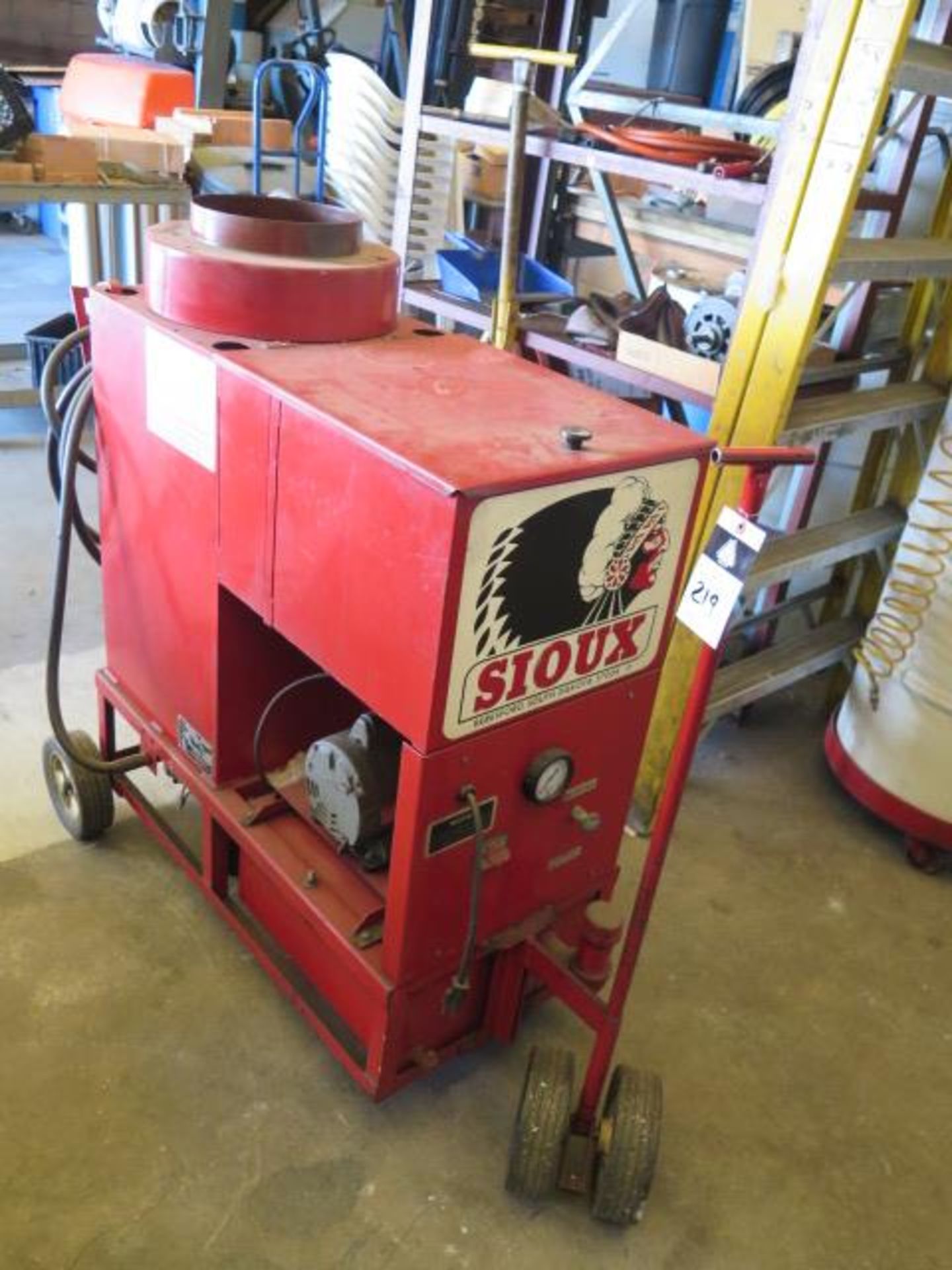 Sioux mdl. 106-BB Oil Fired Pressure Washer s/n 089054 (SOLD AS-IS - NO WARRANTY) - Image 2 of 8